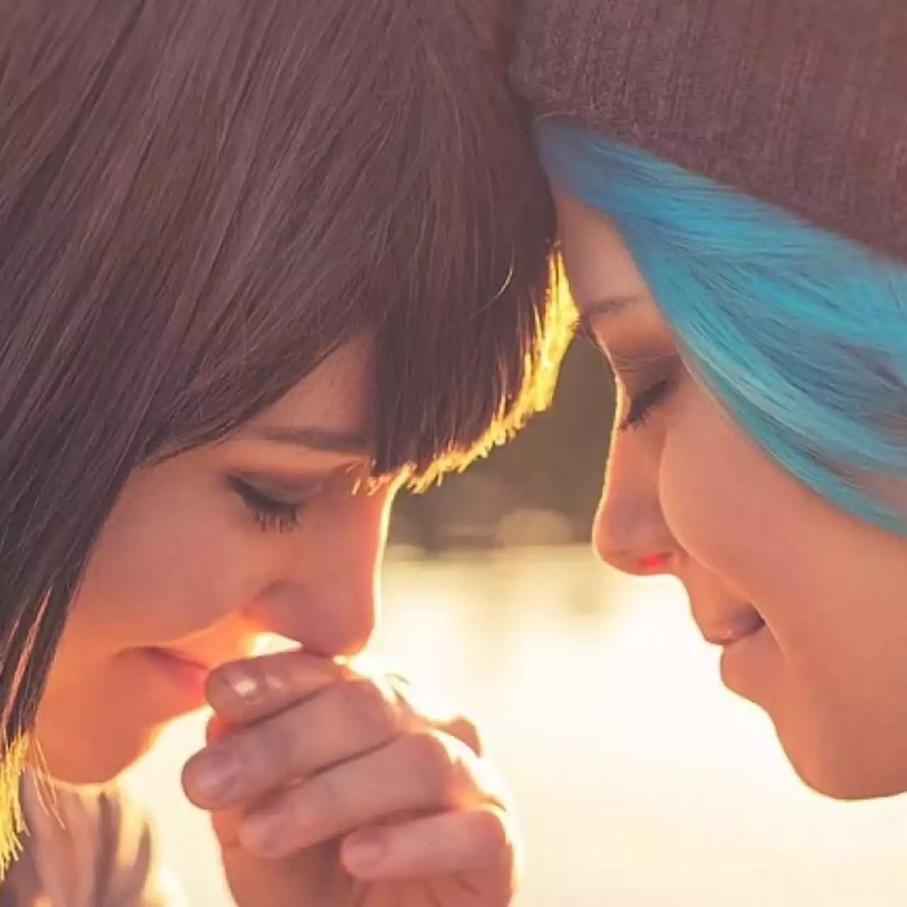 Лучший косплей на Макс Колфилд и Хлою Прайс из Life is Strange Лучший косплей на Макс Колфилд и Хлою Прайс из Life is Strange