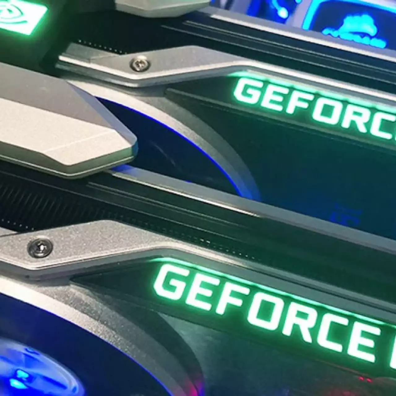 В сеть утек тест производительности видеокарты Nvidia RTX 2080 SUPER. Ее сравнили с RTX 2080 Ti и Titan В сеть утек тест производительности видеокарты Nvidia RTX 2080 SUPER. Ее сравнили с RTX 2080 Ti и Titan