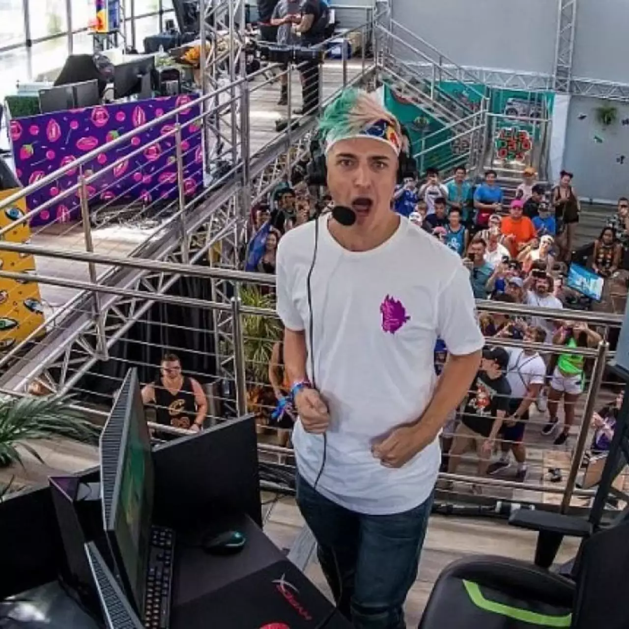 Стример Ninja собрал в два раза больше зрителей в Mixer, чем на Twitch
