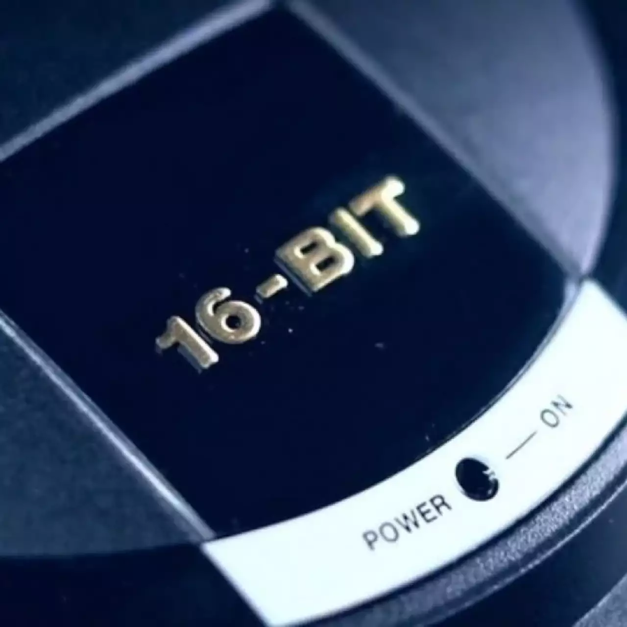 На видео показали дизайн консоли Sega Mega Drive Mini и олдскульные игры для нее На видео показали дизайн консоли Sega Mega Drive Mini и олдскульные игры для нее