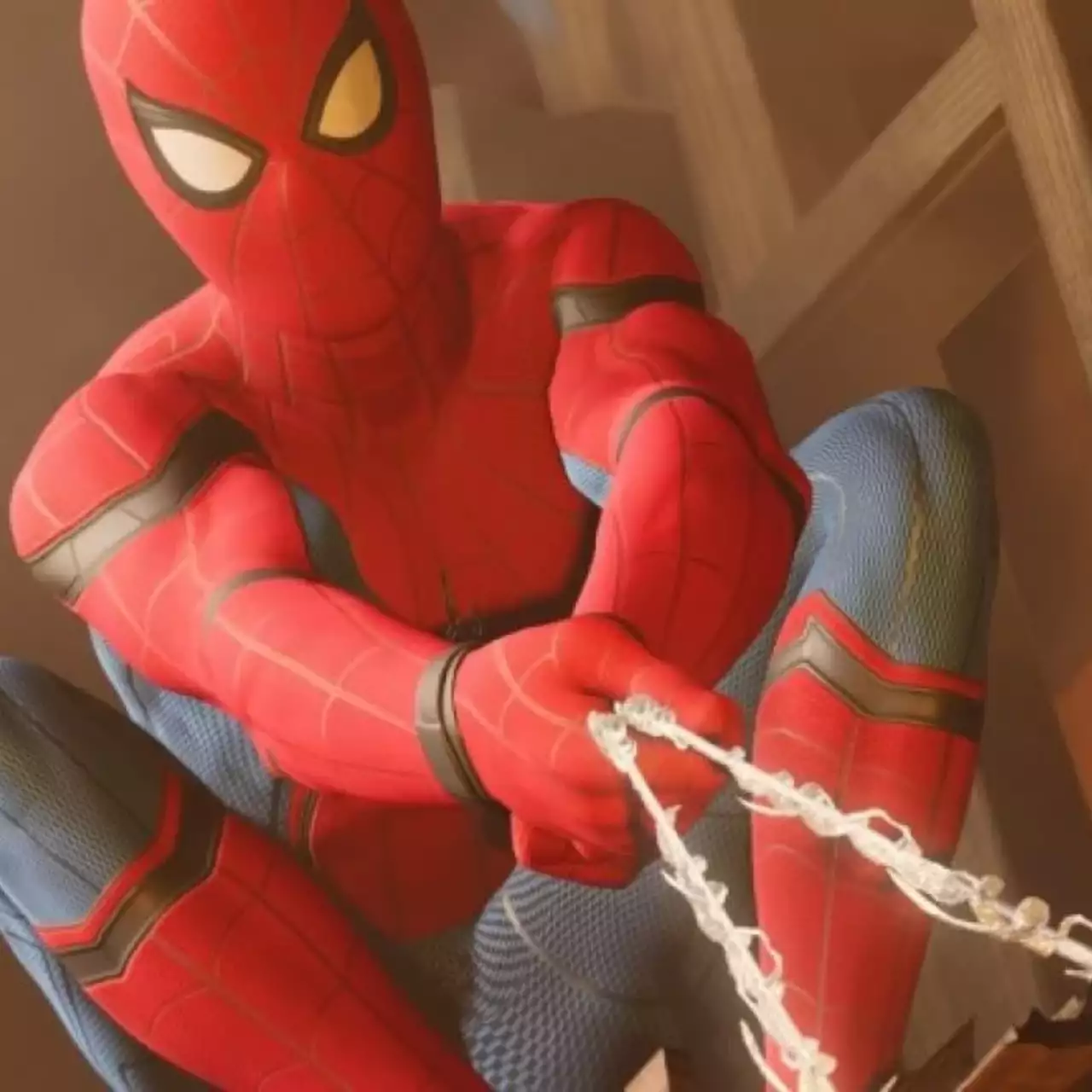 Забавный баг в Marvel's Spider-Man превратил людей в джинсы — скриншоты Забавный баг в Marvel's Spider-Man превратил людей в джинсы — скриншоты