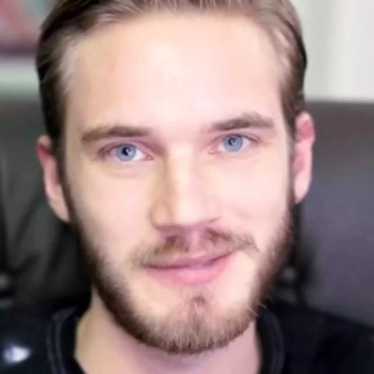«Геральт из Швеции» — PewDiePie спародировал сцену в ванне из Witcher 3 «Геральт из Швеции» — PewDiePie спародировал сцену в ванне из Witcher 3
