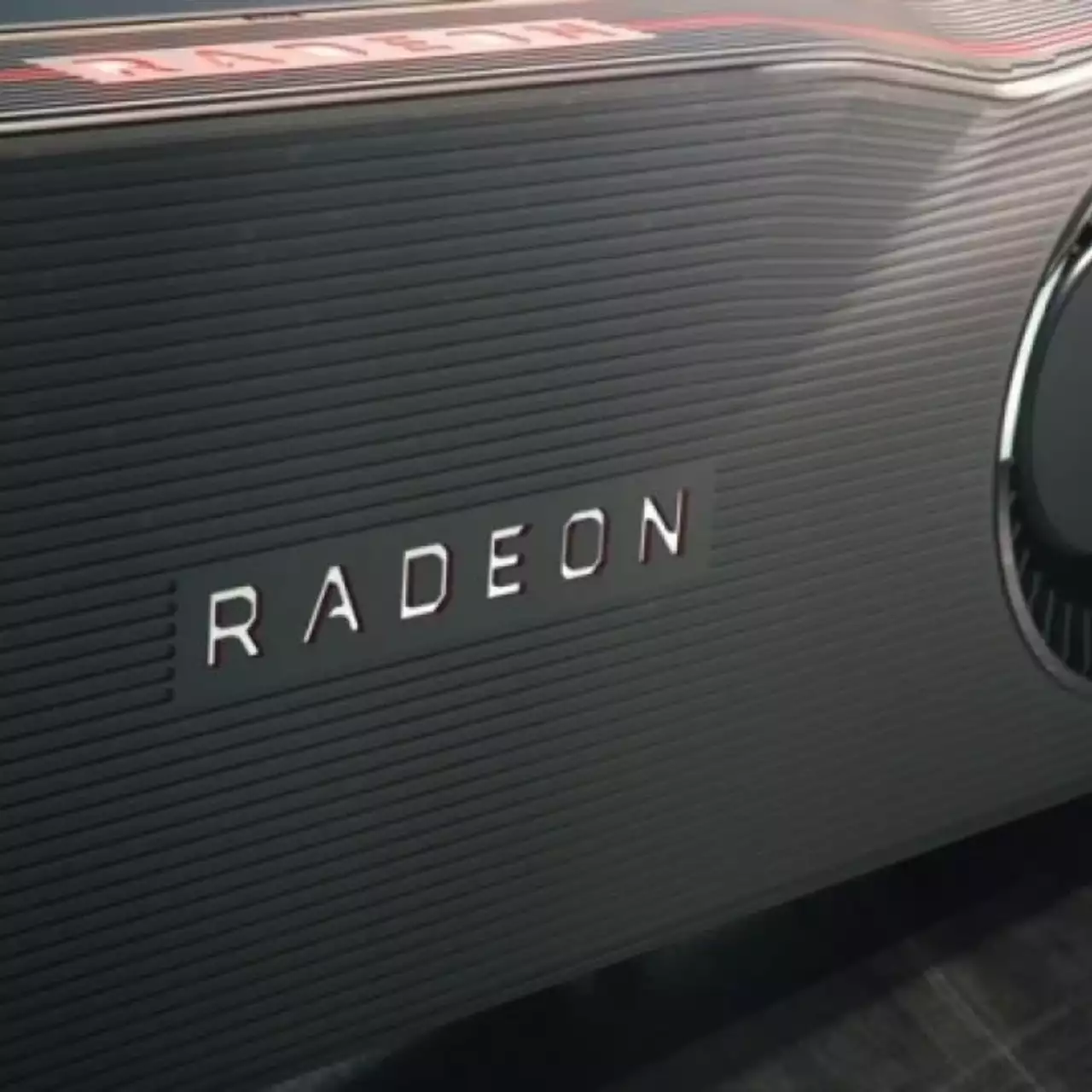 СМИ: карты AMD с трассировкой лучей выйдут в 2020 и будут намного дороже RX 5700