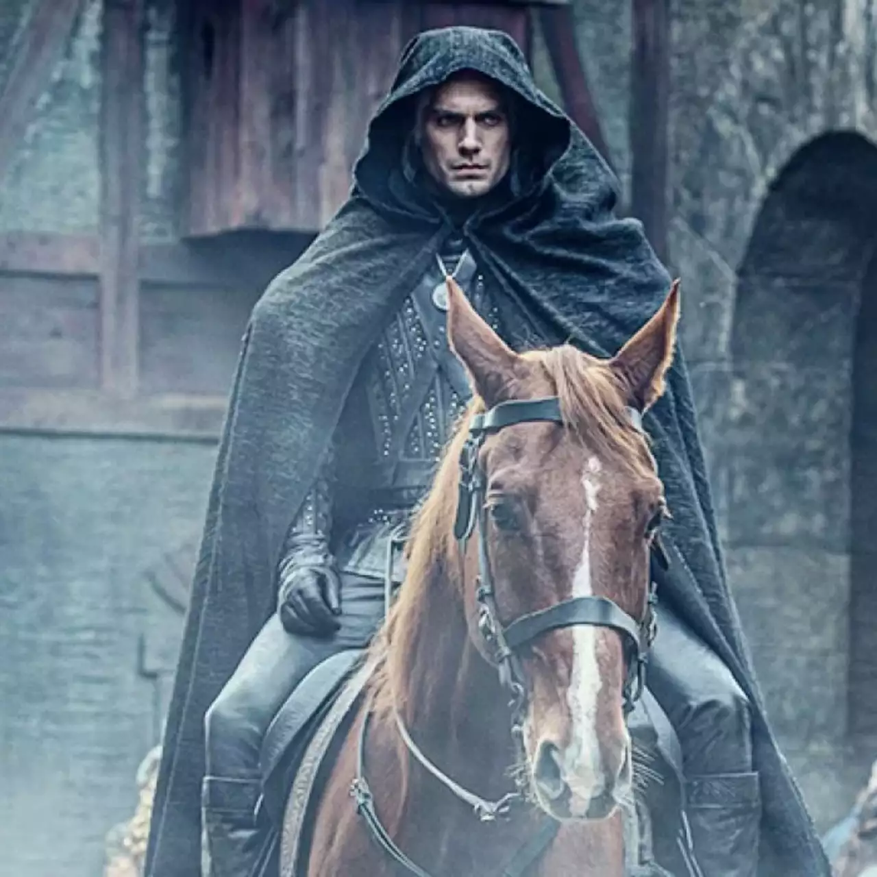 Появилось много новых кадров «Ведьмака» от Netflix — рука кикиморы, Геральт и Плотва Появилось много новых кадров «Ведьмака» от Netflix — рука кикиморы, Геральт и Плотва