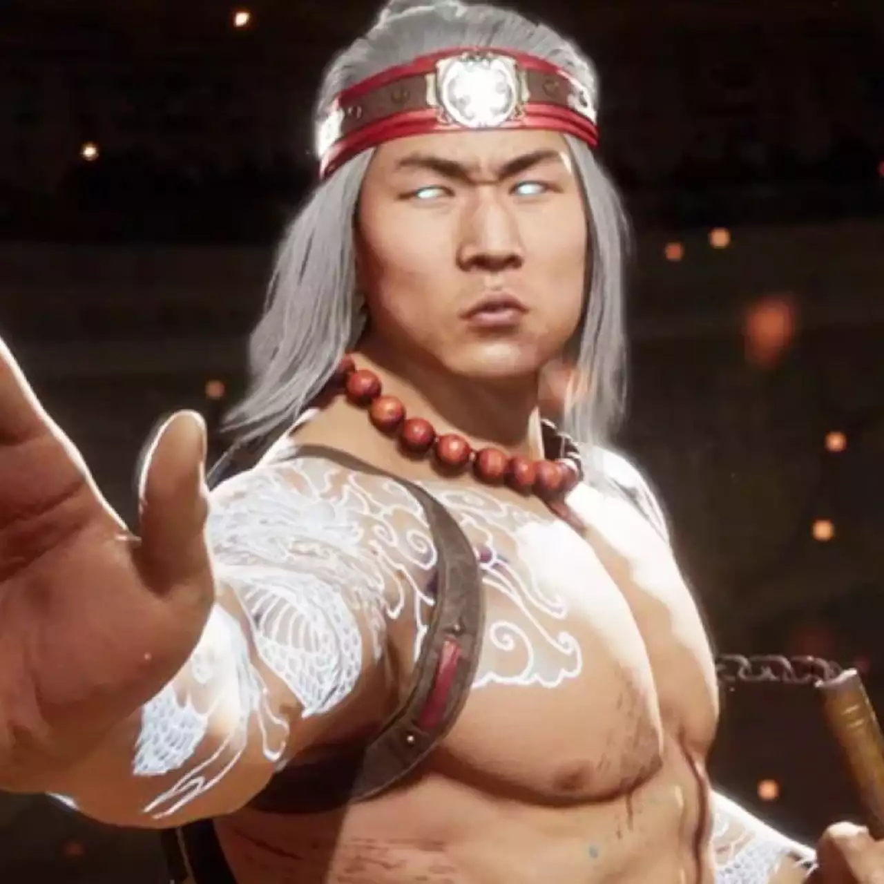 На видео Лю Кан из нового фильма Mortal Kombat отрабатывает удары под культовую музыку