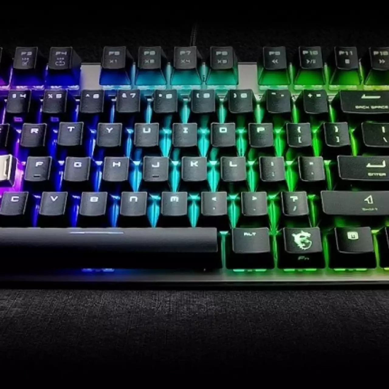 Новогодние праздники с MSI — игровые мышки и клавиатуры продаются со скидкой Новогодние праздники с MSI — игровые мышки и клавиатуры продаются со скидкой