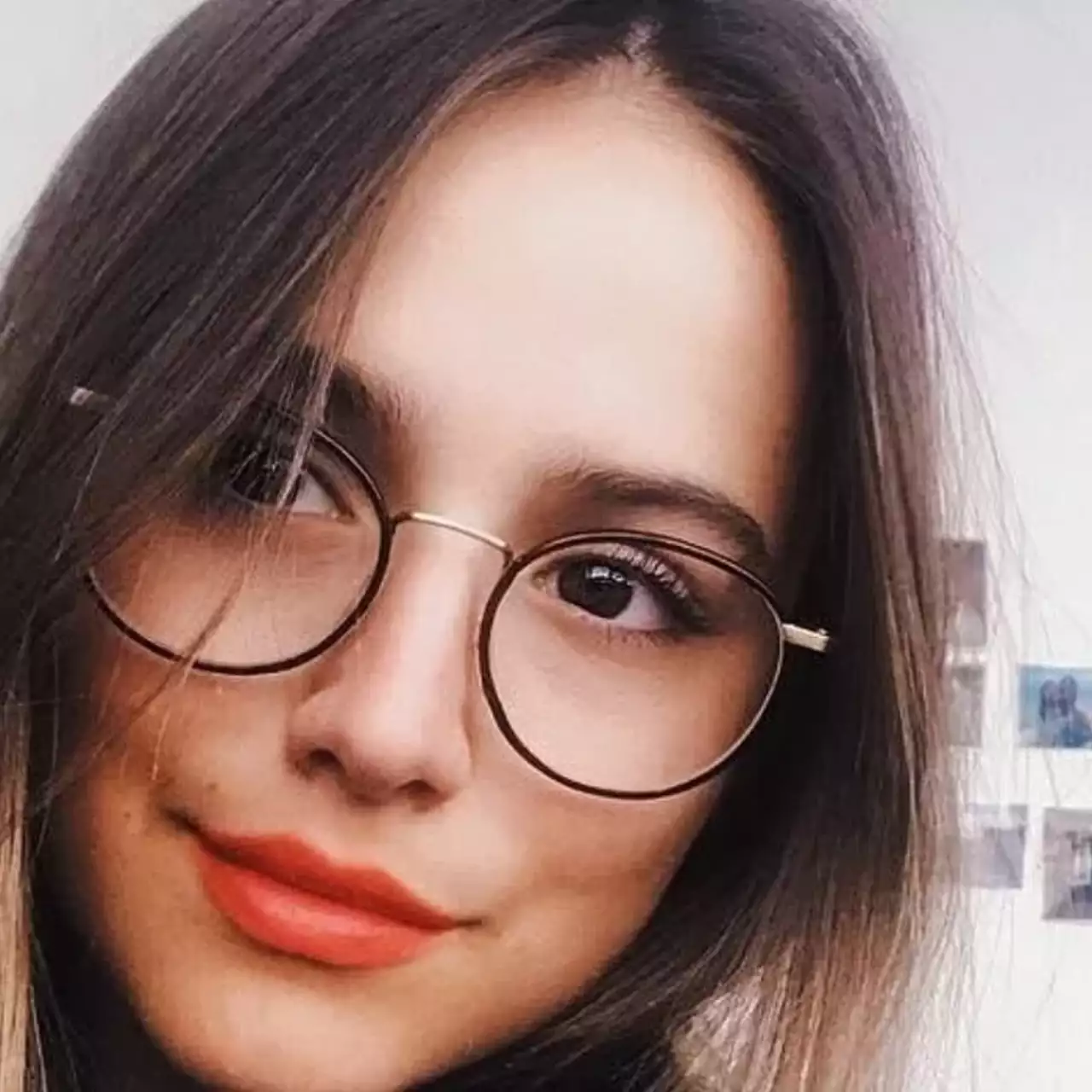 Стример не открывал своей девушке дверь, пока она не задонатила ему на Twitch — видео
