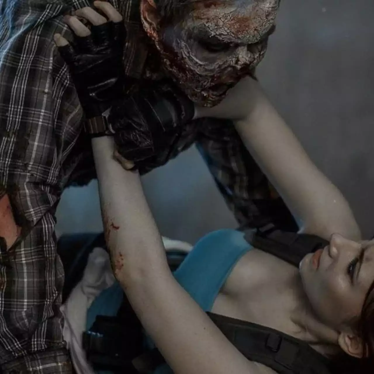 Зомби не пройдут! Роскошный косплей Джилл из Resident Evil 3 от российской красавицы Narga Зомби не пройдут! Роскошный косплей Джилл из Resident Evil 3 от российской красавицы Narga