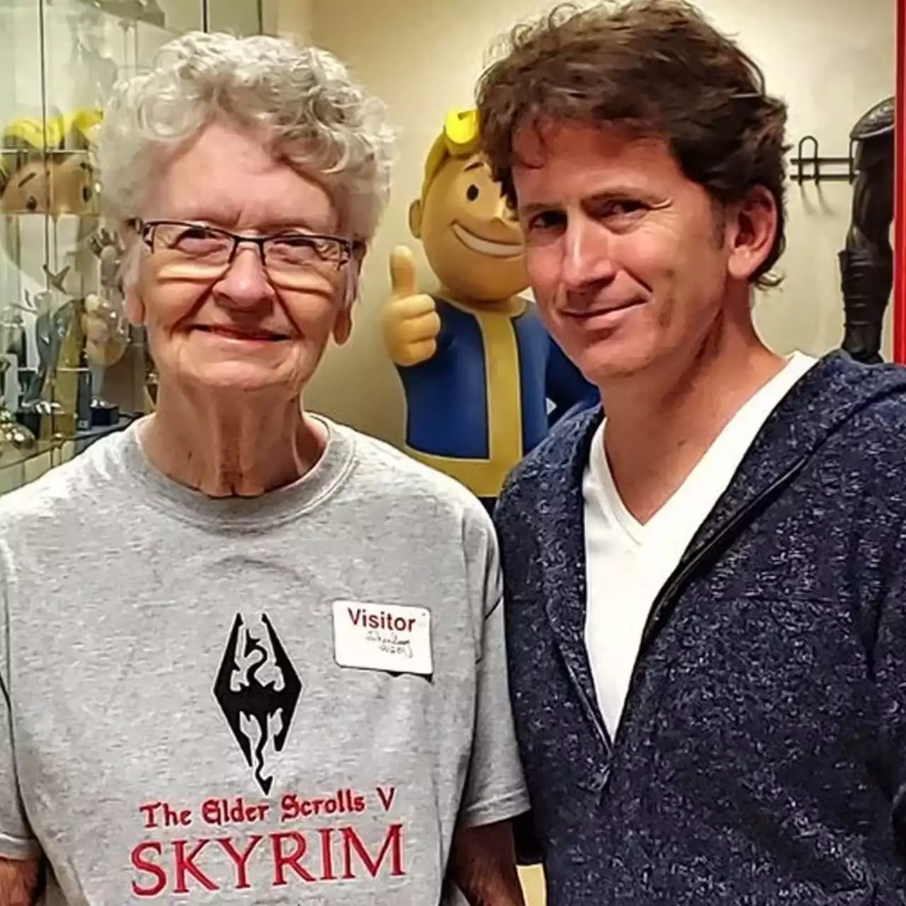 Бабушка-фанатка Skyrim будет снова выкладывать ролики — новость о травле оказалась неправдой Бабушка-фанатка Skyrim будет снова выкладывать ролики — новость о травле оказалась неправдой