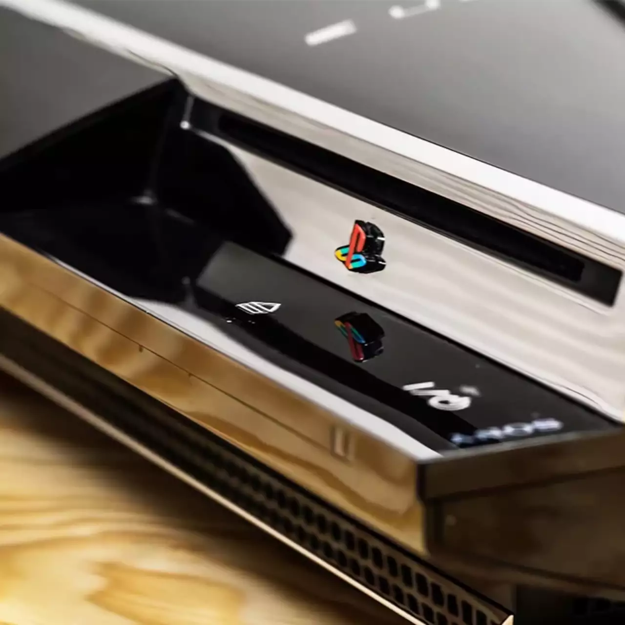 В России задержали мужчину, который продал прошитую PlayStation. Суд оштрафовал его на 20 тыс руб