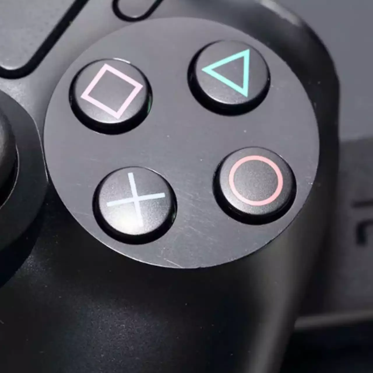 Для PS4 выпустили новую прошивку. Но она делает то же самое, что и предыдущие Для PS4 выпустили новую прошивку. Но она делает то же самое, что и предыдущие