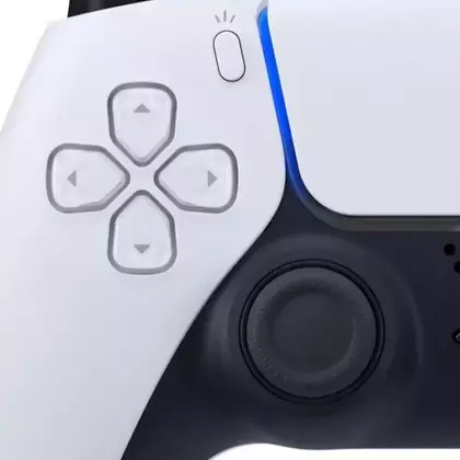 По прозвищу «малышка»: геймеры сравнили размер PlayStation 5 с Xbox Series X