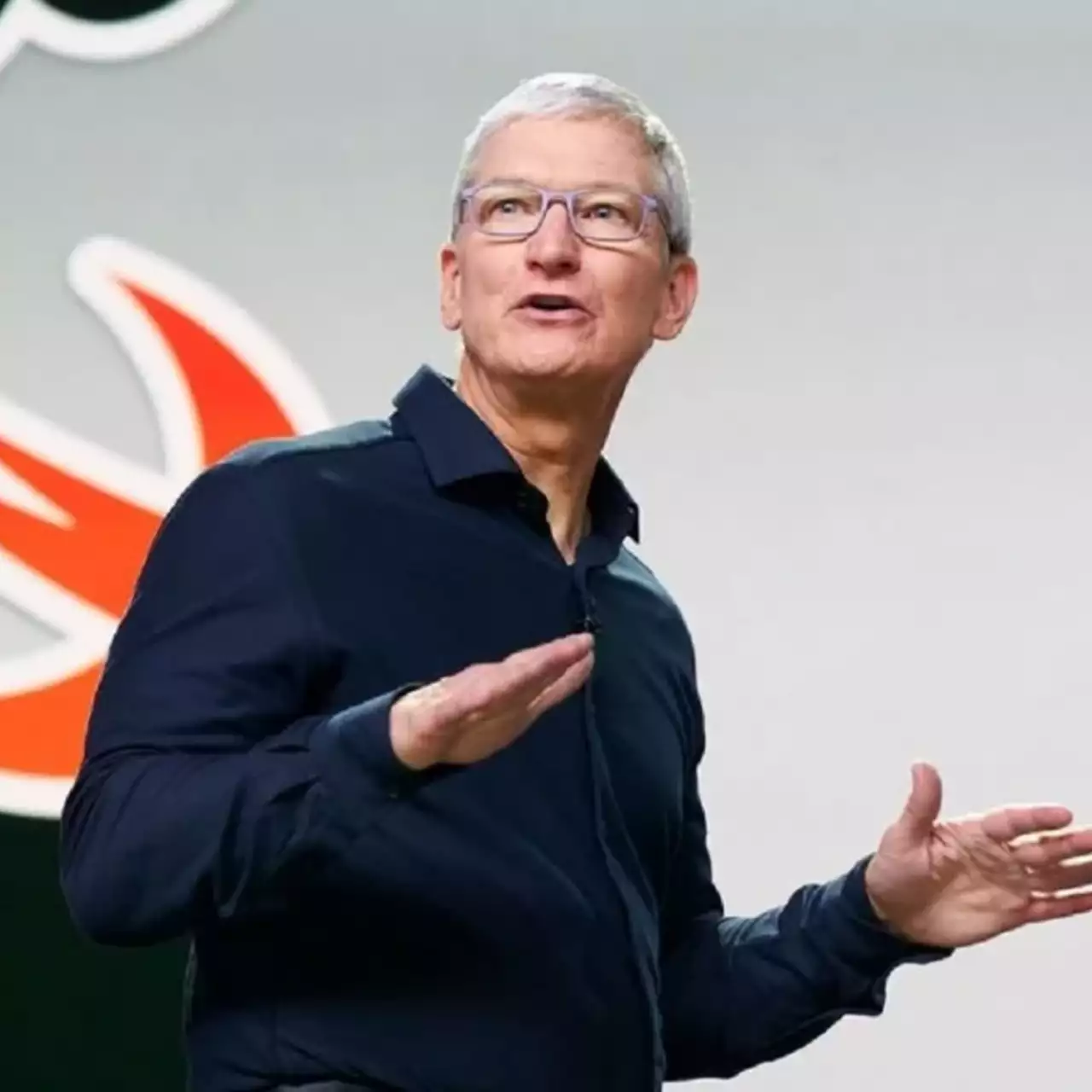 Как интернет отреагировал на WWDC 2020 — «всего один чернокожий» и «красивее, чем на Android» Как интернет отреагировал на WWDC 2020 — «всего один чернокожий» и «красивее, чем на Android»