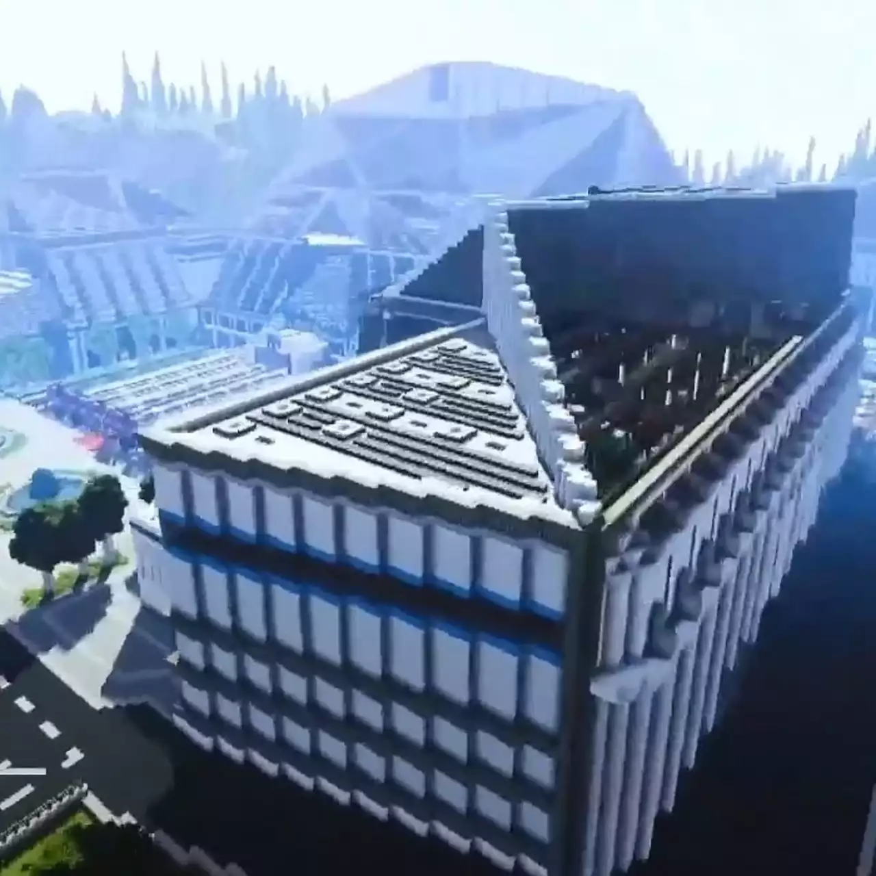 Моддер воссоздал Gamescom в Minecraft до мельчайших подробностей. Он потратил 2 недели Моддер воссоздал Gamescom в Minecraft до мельчайших подробностей. Он потратил 2 недели