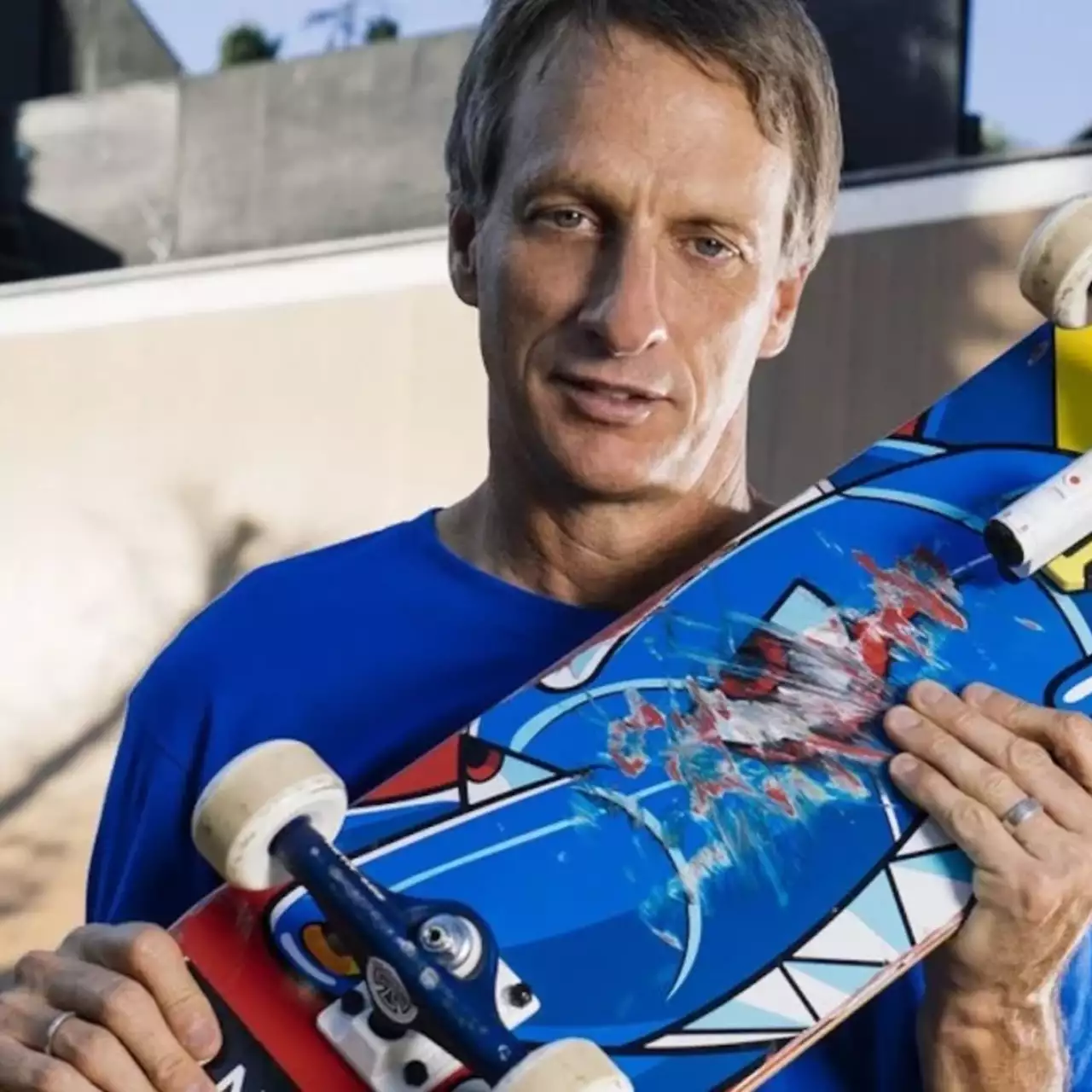 Легендарный Тони Хоук прокатился по локации из Tony Hawk's Pro Skater 1+2 (видео) Легендарный Тони Хоук прокатился по локации из Tony Hawk's Pro Skater 1+2 (видео)