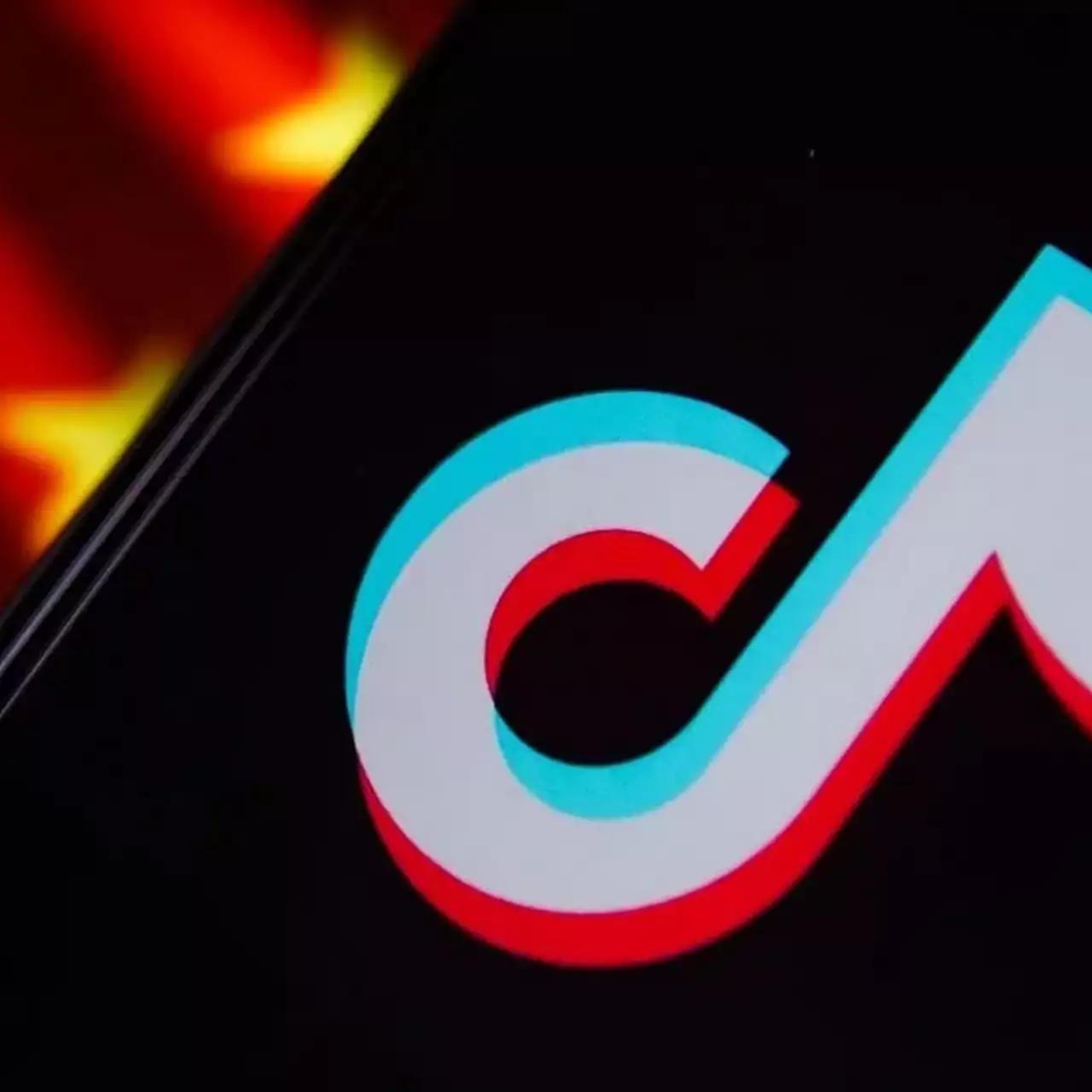 TikTok удалят из магазинов приложений в США на этой неделе TikTok удалят из магазинов приложений в США на этой неделе