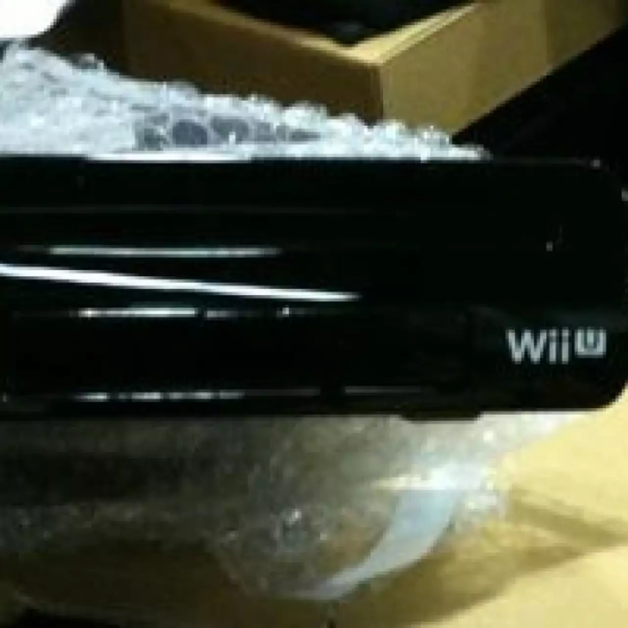 Nintendo провела церемонию распаковки Wii U Nintendo провела церемонию распаковки Wii U
