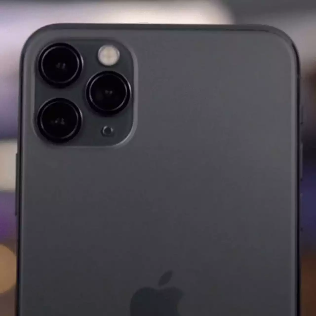 Прямая трансляция презентации iPhone 12 — нового поколения смартфонов Appple Прямая трансляция презентации iPhone 12 — нового поколения смартфонов Appple