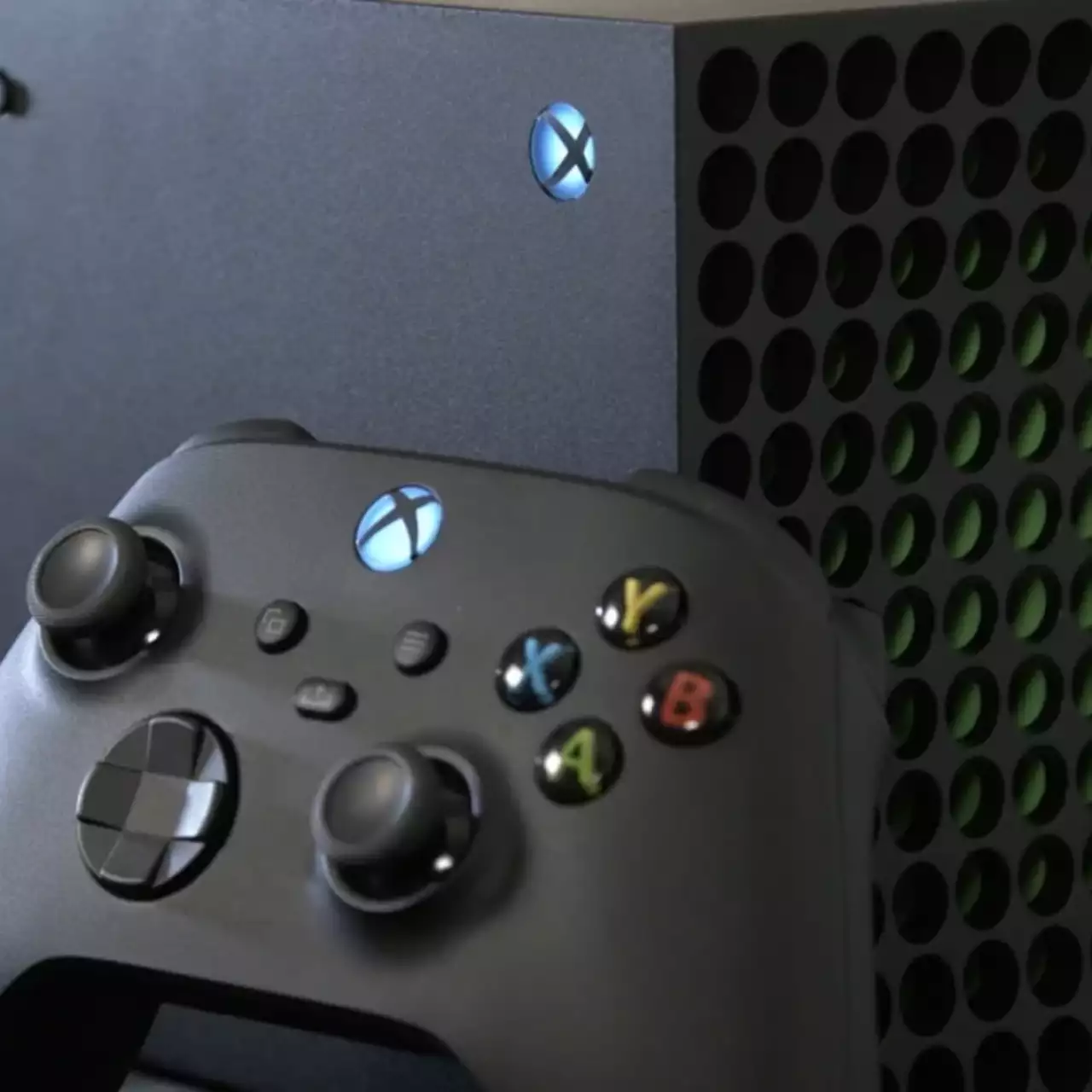 «Мы не можем в это поверить»: Microsoft прокомментировала ситуацию с дымящимися Xbox Series X «Мы не можем в это поверить»: Microsoft прокомментировала ситуацию с дымящимися Xbox Series X