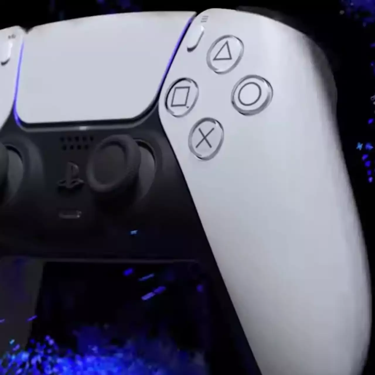 Российские перекупы начали «продавать» PlayStation 5. Цены доходят до 100 тыс. рублей за консоль
