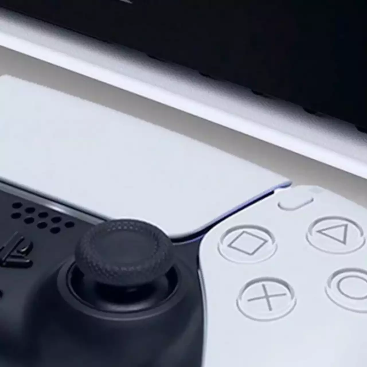 Кошачий корм и фритюрница: какие товары получали геймеры вместо PlayStation 5 (фото + видео) Кошачий корм и фритюрница: какие товары получали геймеры вместо PlayStation 5 (фото + видео)