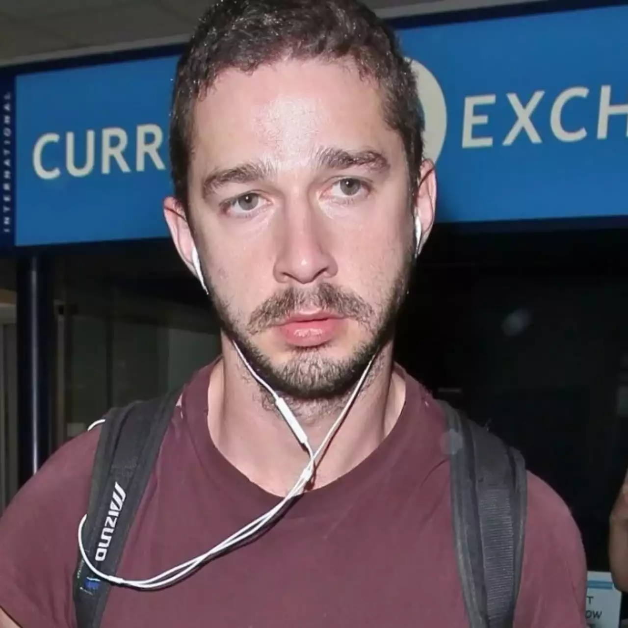 «Шайа ЛаБаф бьет женщин. Он опасен»: певица FKA twigs подала в суд на голливудского актера «Шайа ЛаБаф бьет женщин. Он опасен»: певица FKA twigs подала в суд на голливудского актера