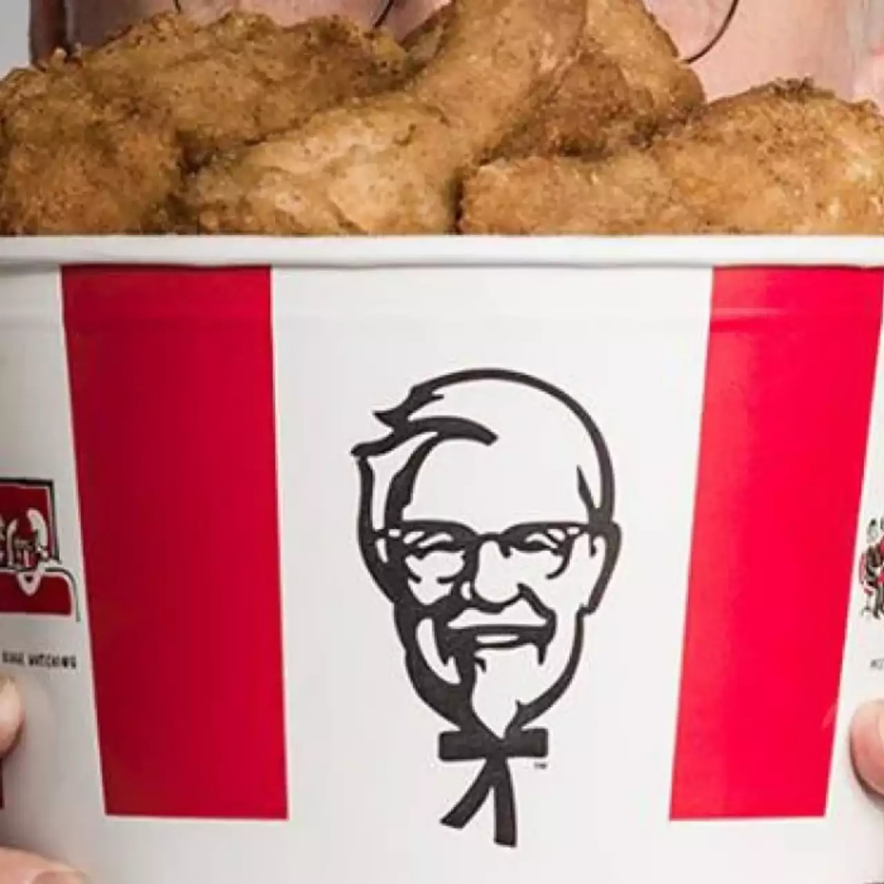 KFC представила консоль с поддержкой 4K 240 FPS, на которой можно разогревать курочку KFC представила консоль с поддержкой 4K 240 FPS, на которой можно разогревать курочку