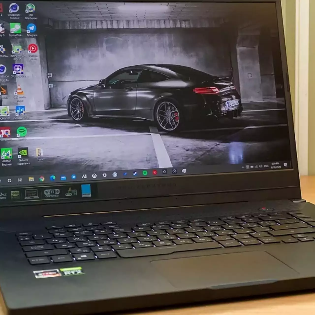 Новый игровой ноутбук ASUS ROG будет весьма необычным. Самое мощное железо — и без Intel Новый игровой ноутбук ASUS ROG будет весьма необычным. Самое мощное железо — и без Intel