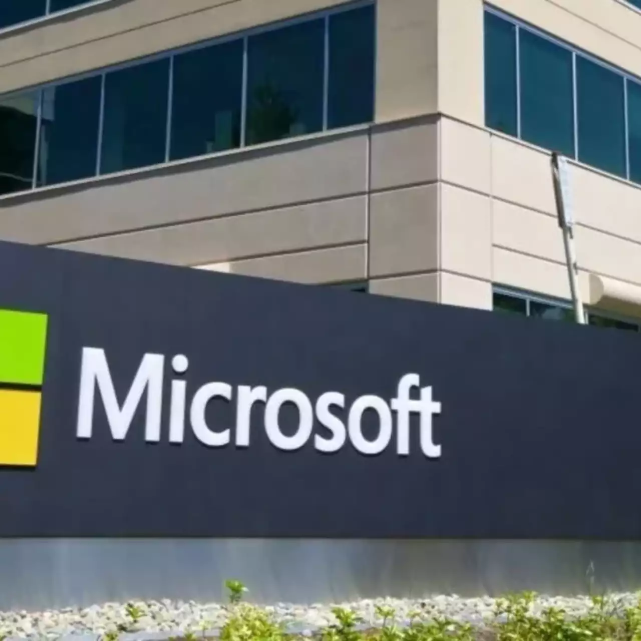 Microsoft заявила, что русские хакеры получили доступ к исходному коду некоторых продуктов компании Microsoft заявила, что русские хакеры получили доступ к исходному коду некоторых продуктов компании