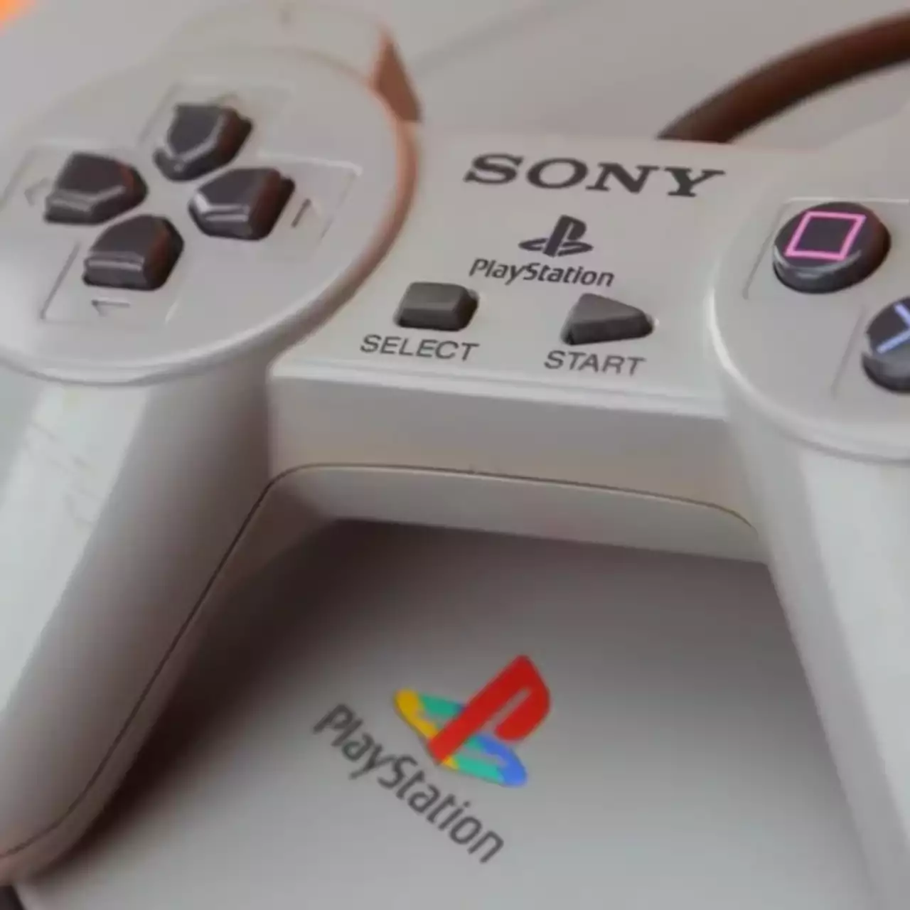Спустя 22 года бесплатно выпустили отмененную японскую RPG для PS1 Спустя 22 года бесплатно выпустили отмененную японскую RPG для PS1