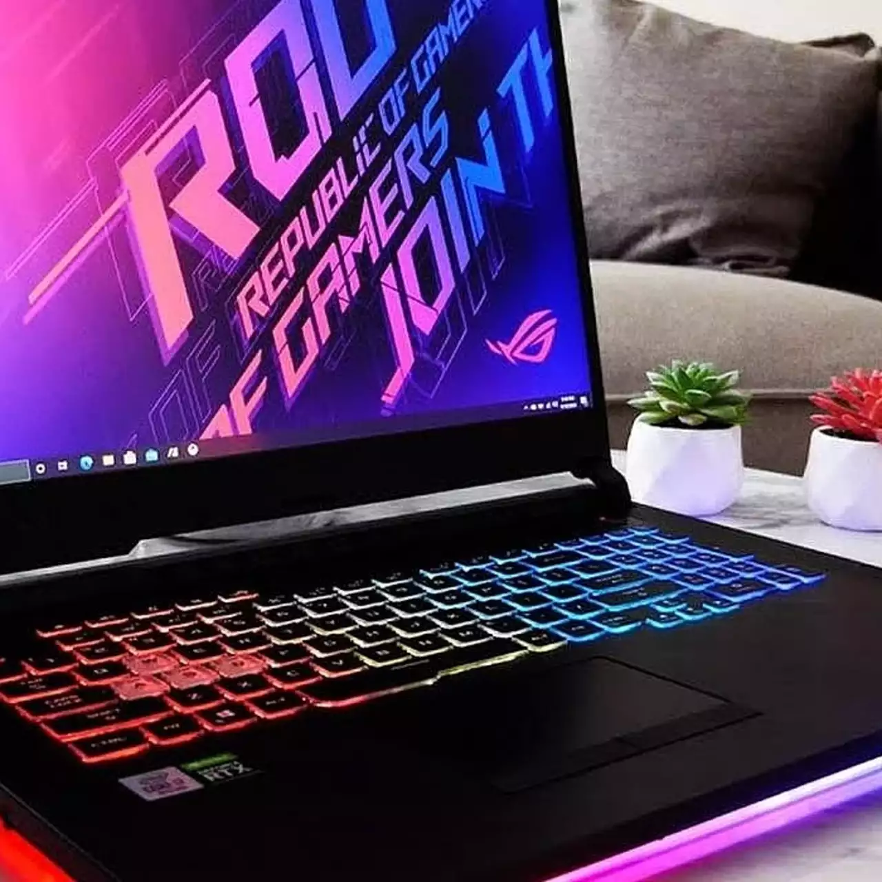 ASUS опубликовала полные спецификации видеокарт RTX 30 для своих ноутбуков ASUS опубликовала полные спецификации видеокарт RTX 30 для своих ноутбуков