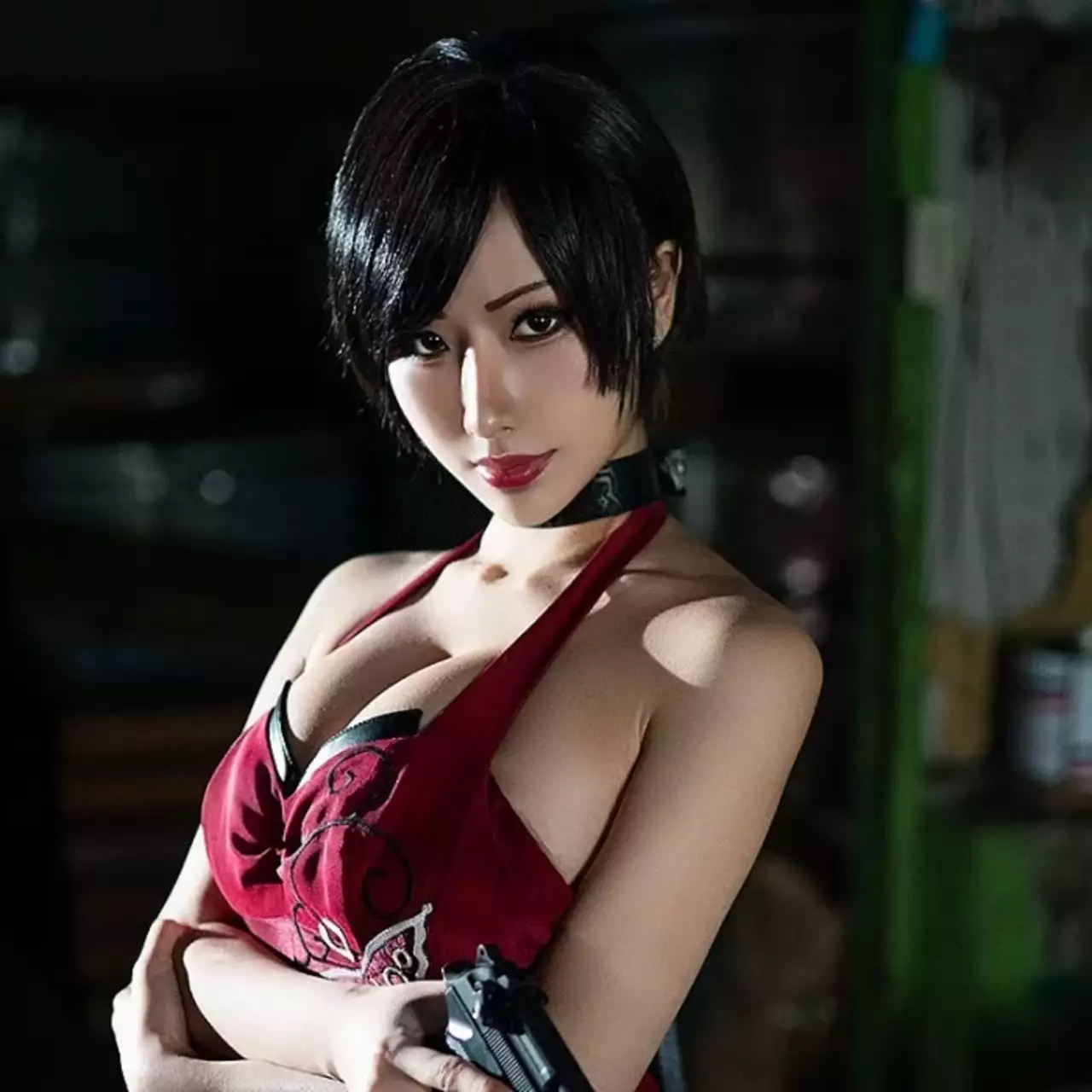 Красивый косплей Ады Вонг из Resident Evil 4 от стройной модели HaneAme Красивый косплей Ады Вонг из Resident Evil 4 от стройной модели HaneAme
