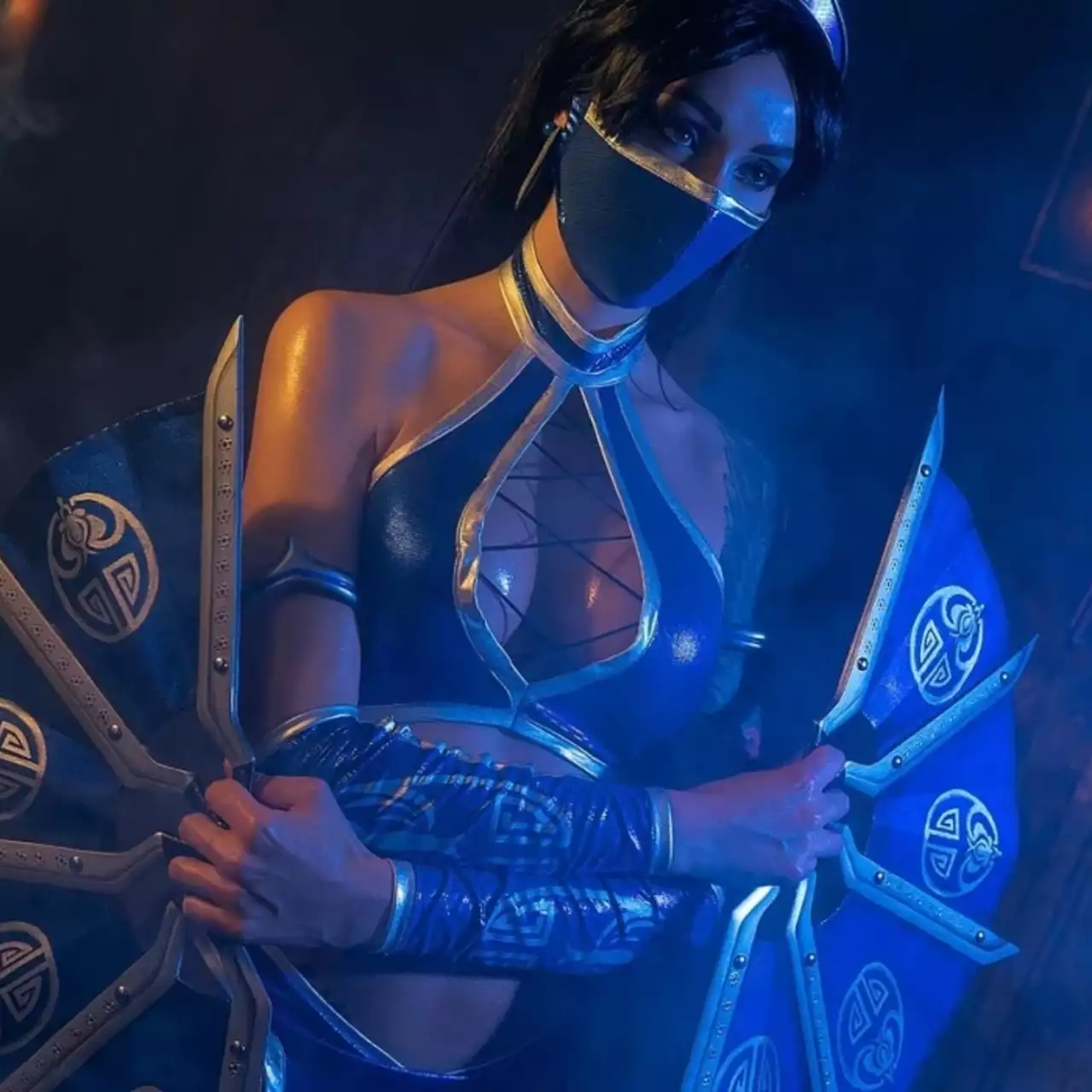 Косплей недели: пышногрудая Лиза из Genshin Impact, шикарные героини Mortal Kombat и милейшая Гаечка Косплей недели: пышногрудая Лиза из Genshin Impact, шикарные героини Mortal Kombat и милейшая Гаечка