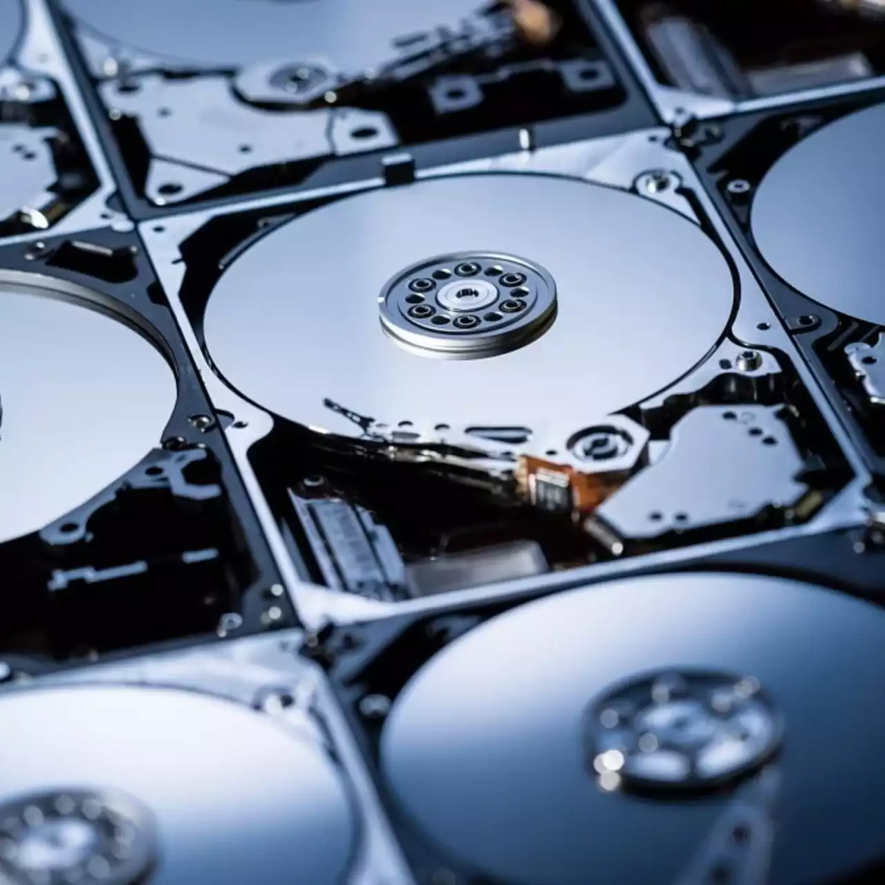 Эксперты допускают дефицит HDD и SSD из-за майнеров Эксперты допускают дефицит HDD и SSD из-за майнеров