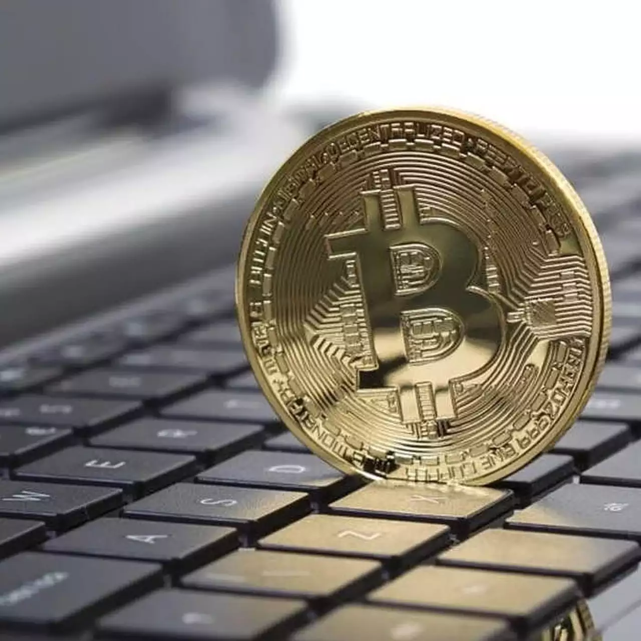 Мать выкинула ноутбук сына с биткоинами стоимостью более чем 400 миллионов долларов