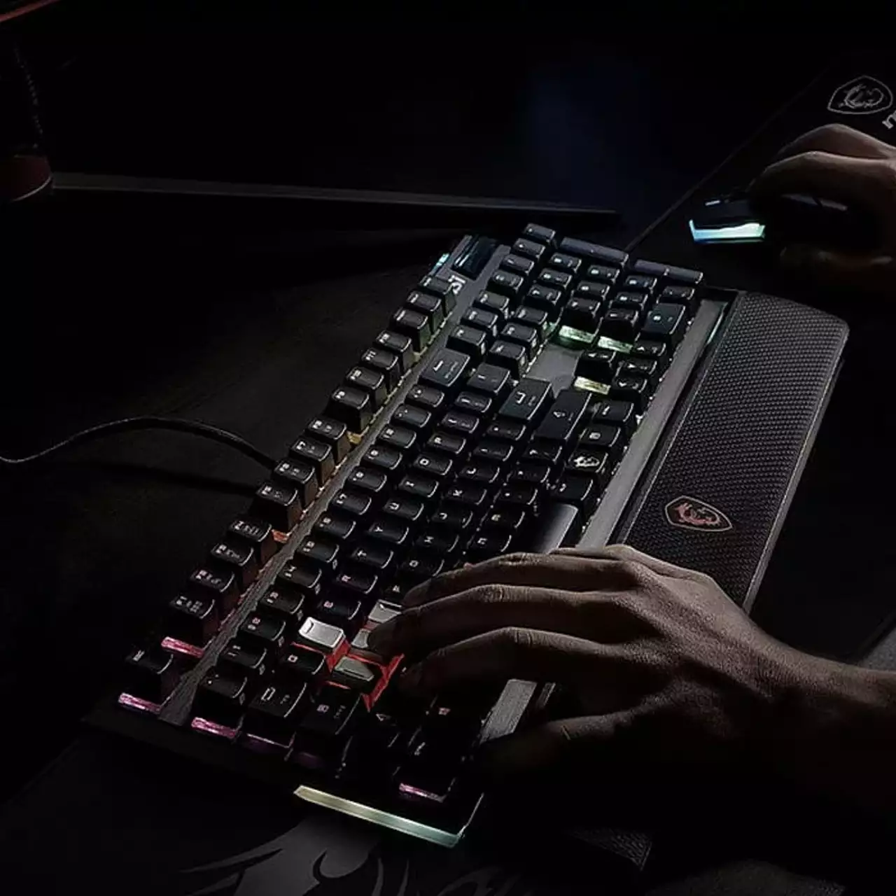 MSI обещает крутые подарки за покупку фирменных аксессуаров MSI обещает крутые подарки за покупку фирменных аксессуаров