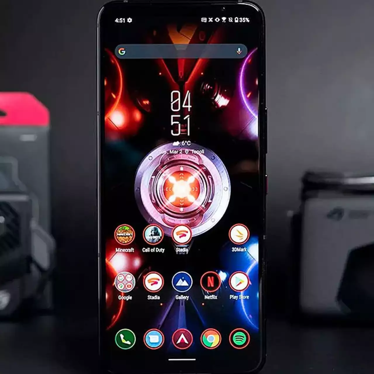 Геймерский смартфон ASUS ROG Phone 5 продают в России со скидкой Геймерский смартфон ASUS ROG Phone 5 продают в России со скидкой