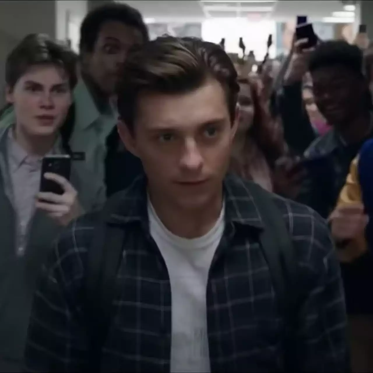 Нанятый Disney ютубер добавил Тоби Магуайра в трейлер «Человека-паука: Нет пути домой» Нанятый Disney ютубер добавил Тоби Магуайра в трейлер «Человека-паука: Нет пути домой»