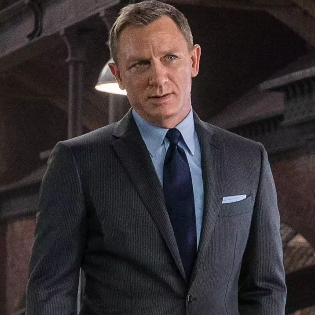 Дэниел Крейг вспомнил, как сломал нос Дэйву Батисте на съемках «007: Спектр» и убежал с площадки Дэниел Крейг вспомнил, как сломал нос Дэйву Батисте на съемках «007: Спектр» и убежал с площадки