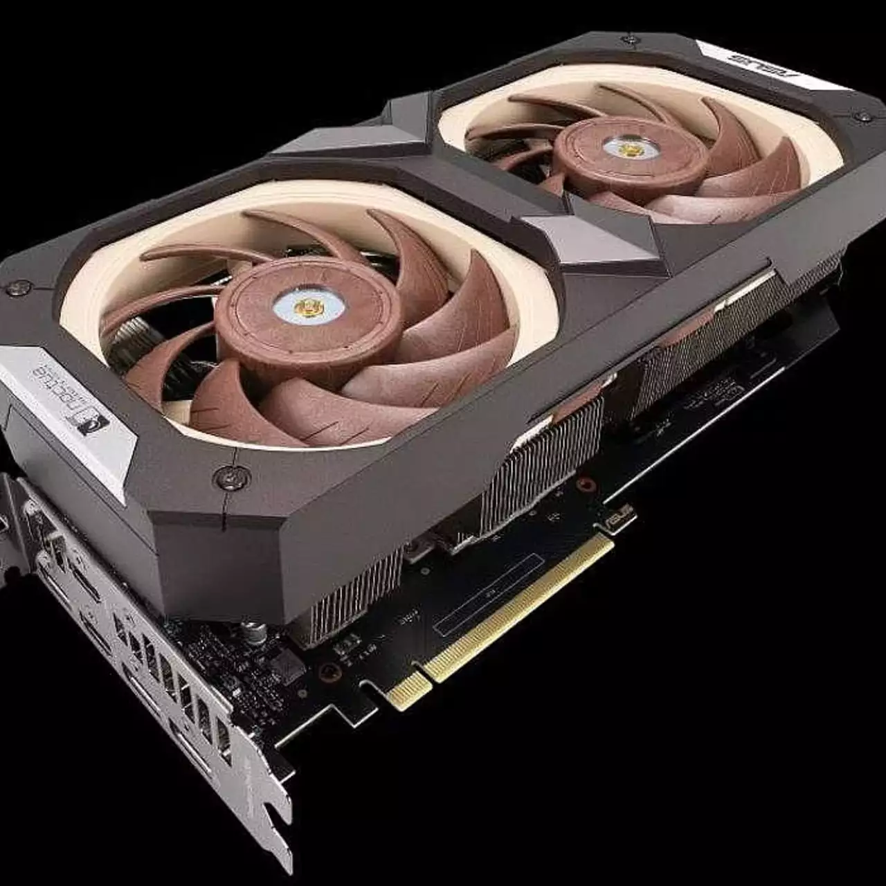 ASUS показала видеокарту с лучшими вентиляторами в мире ASUS показала видеокарту с лучшими вентиляторами в мире