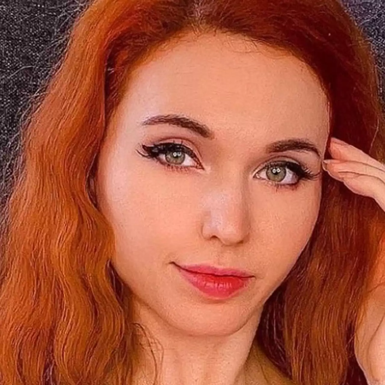 Хакеры взломали аккаунт стримерши Amouranth в Just Dance и поменяли ей ник Хакеры взломали аккаунт стримерши Amouranth в Just Dance и поменяли ей ник