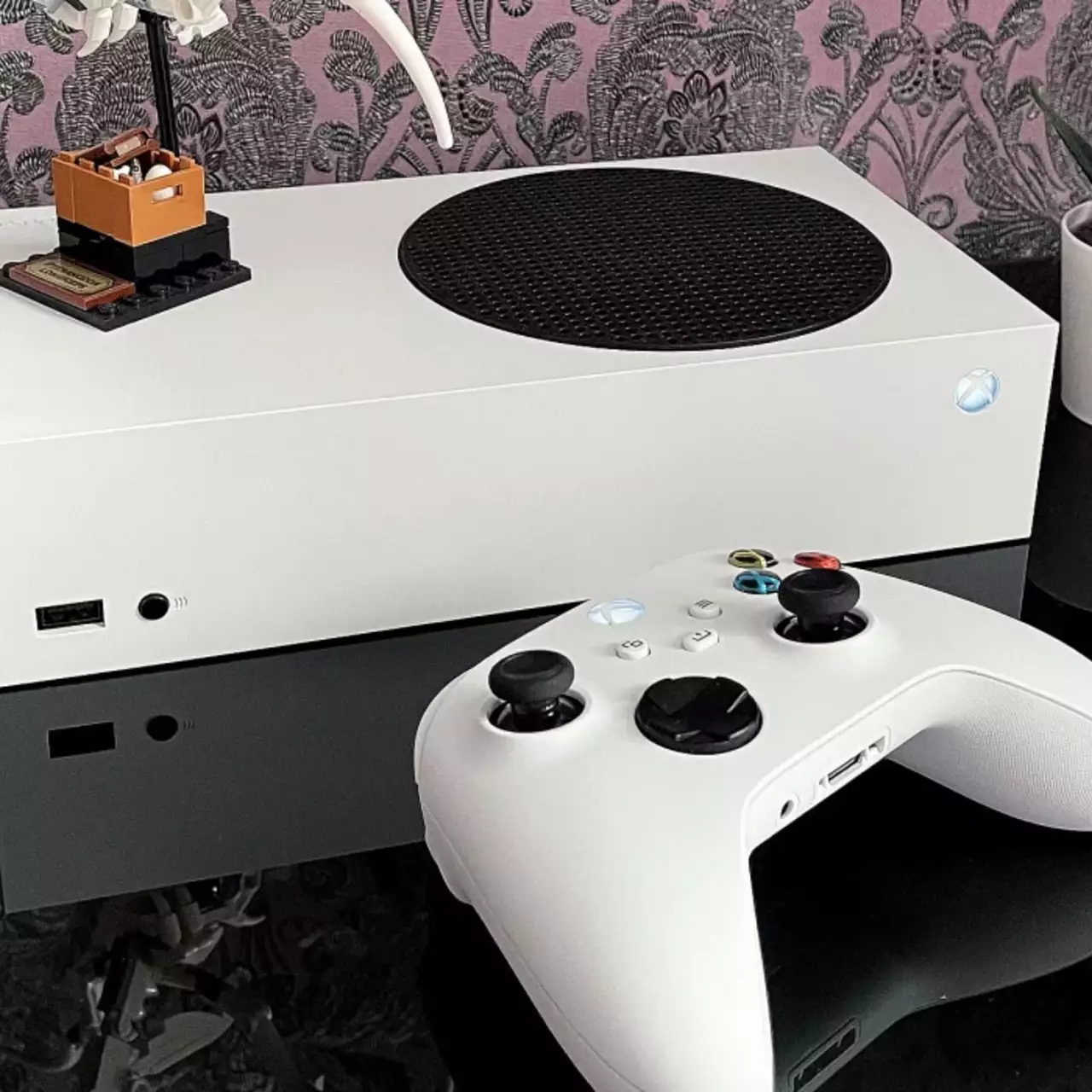 Microsoft закрывает возможность использовать эмуляторы на консолях Xbox
