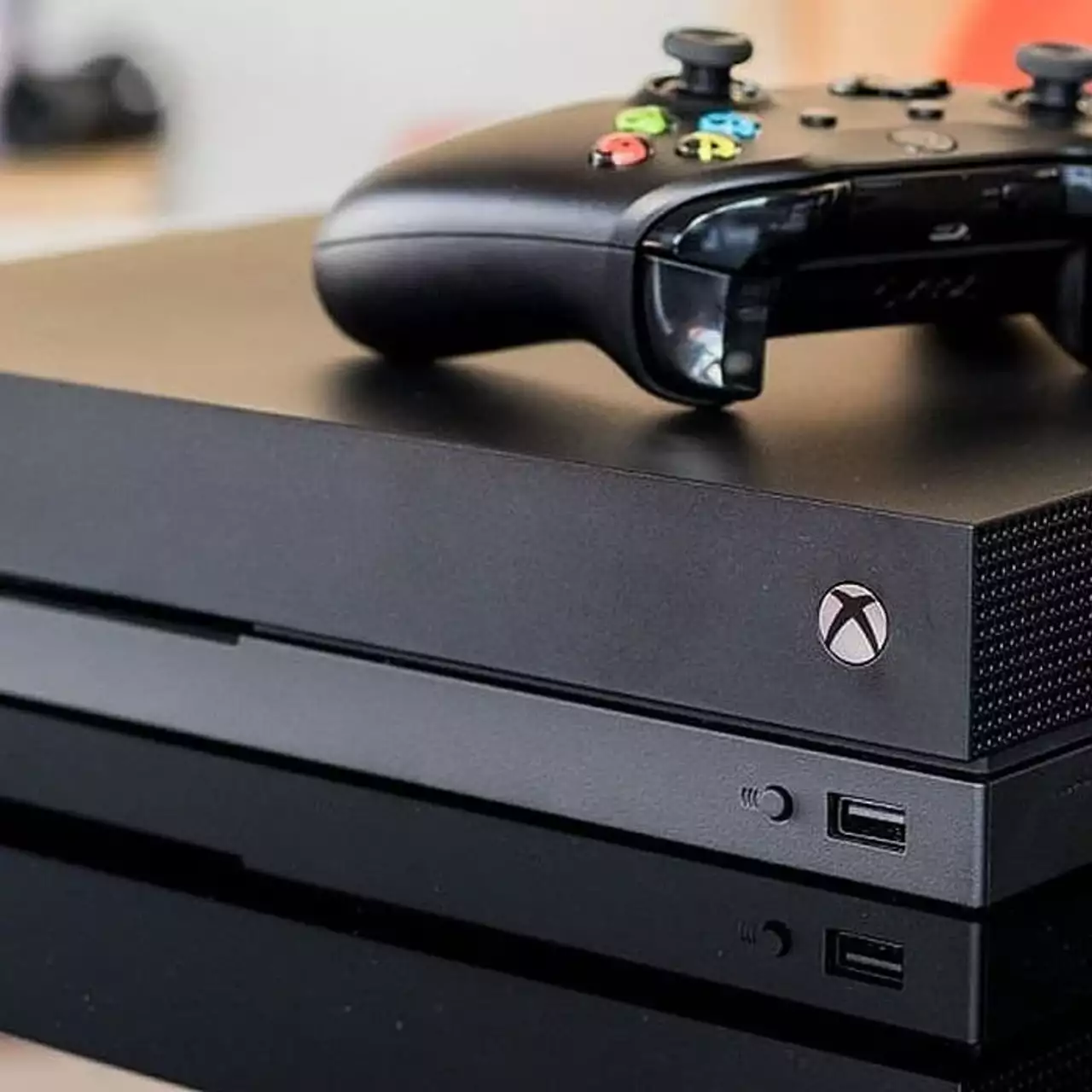 Microsoft прекратила производство всех версий Xbox One и распродаёт остатки