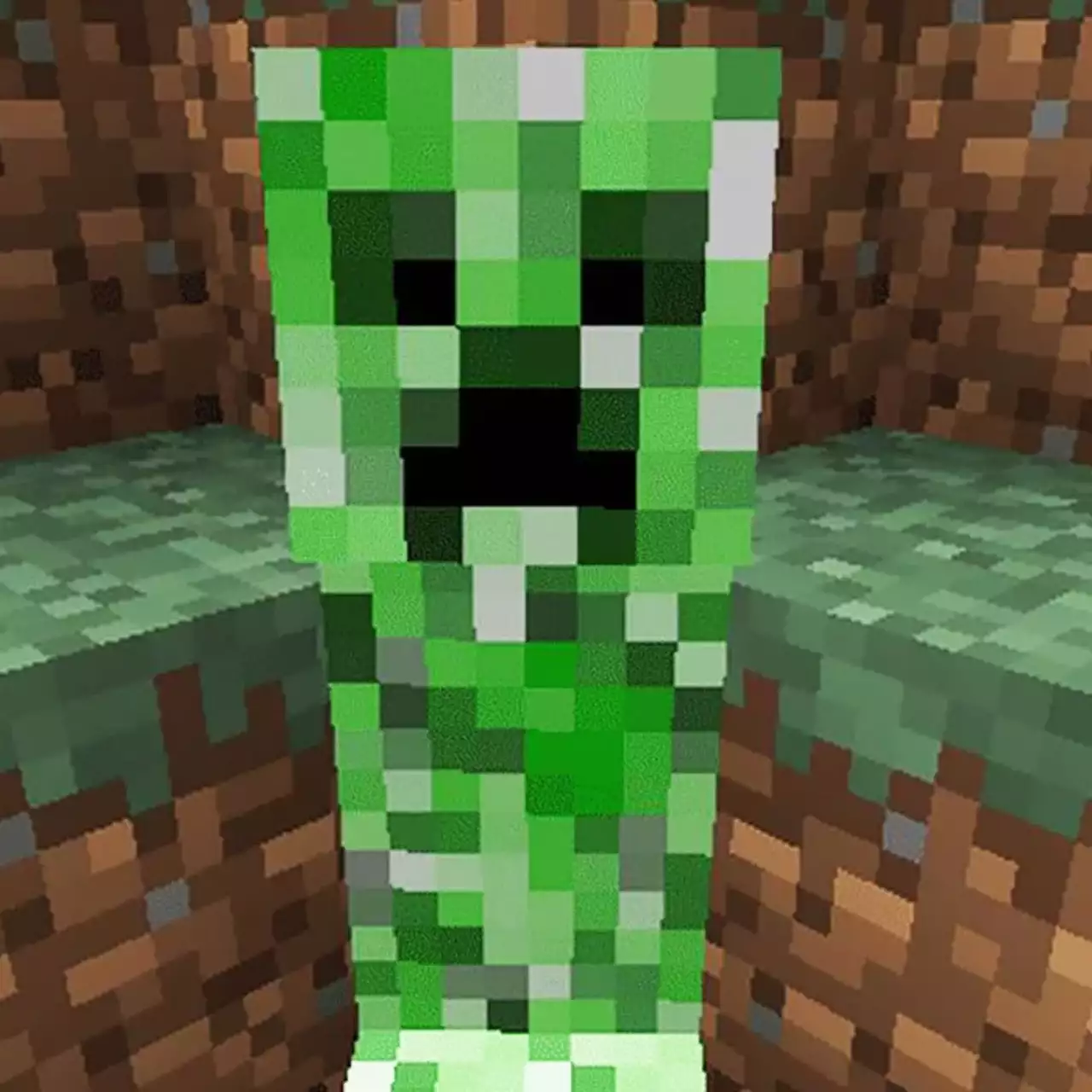 Фанат показал, как мог бы выглядеть крипер из Minecraft в реальной жизни. Он даже создал фигурку Фанат показал, как мог бы выглядеть крипер из Minecraft в реальной жизни. Он даже создал фигурку
