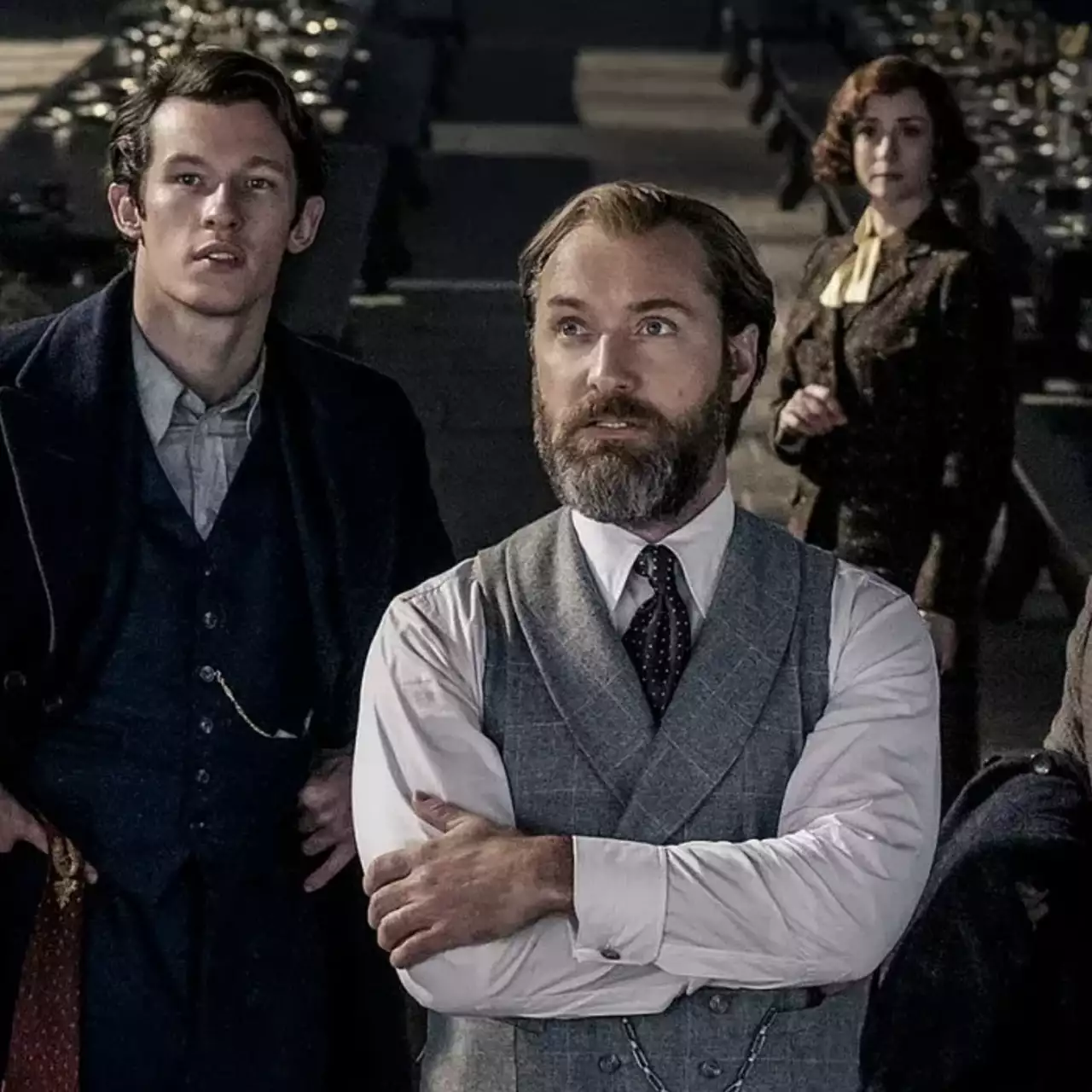 Новый трейлер «Фантастических тварей 3» выйдет послезавтра — а пока Джуд Лоу приглашает вас вступить в Отряд Дамблдора