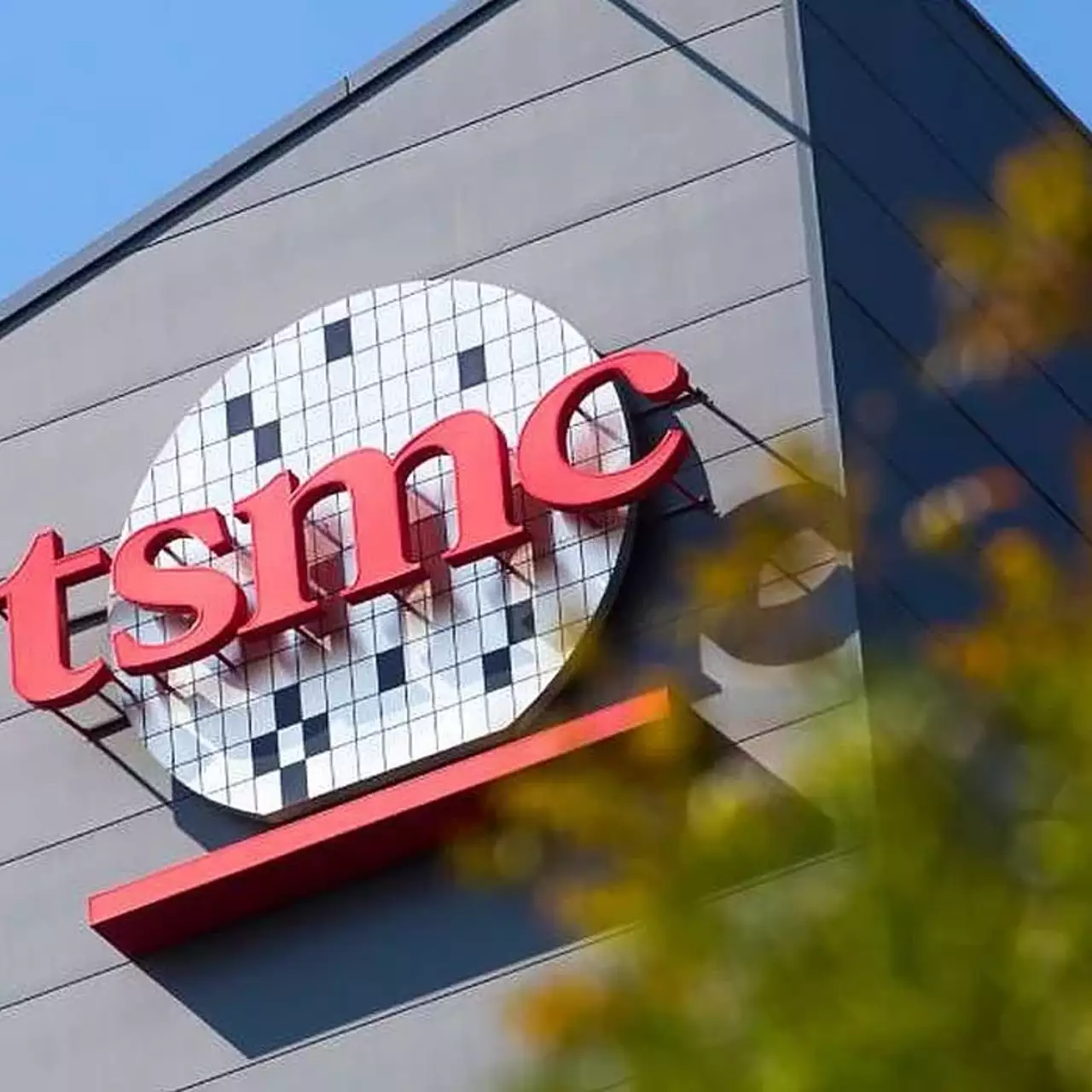 TSMC приостановила все поставки в Россию, в том числе процессоров «Эльбрус» TSMC приостановила все поставки в Россию, в том числе процессоров «Эльбрус»