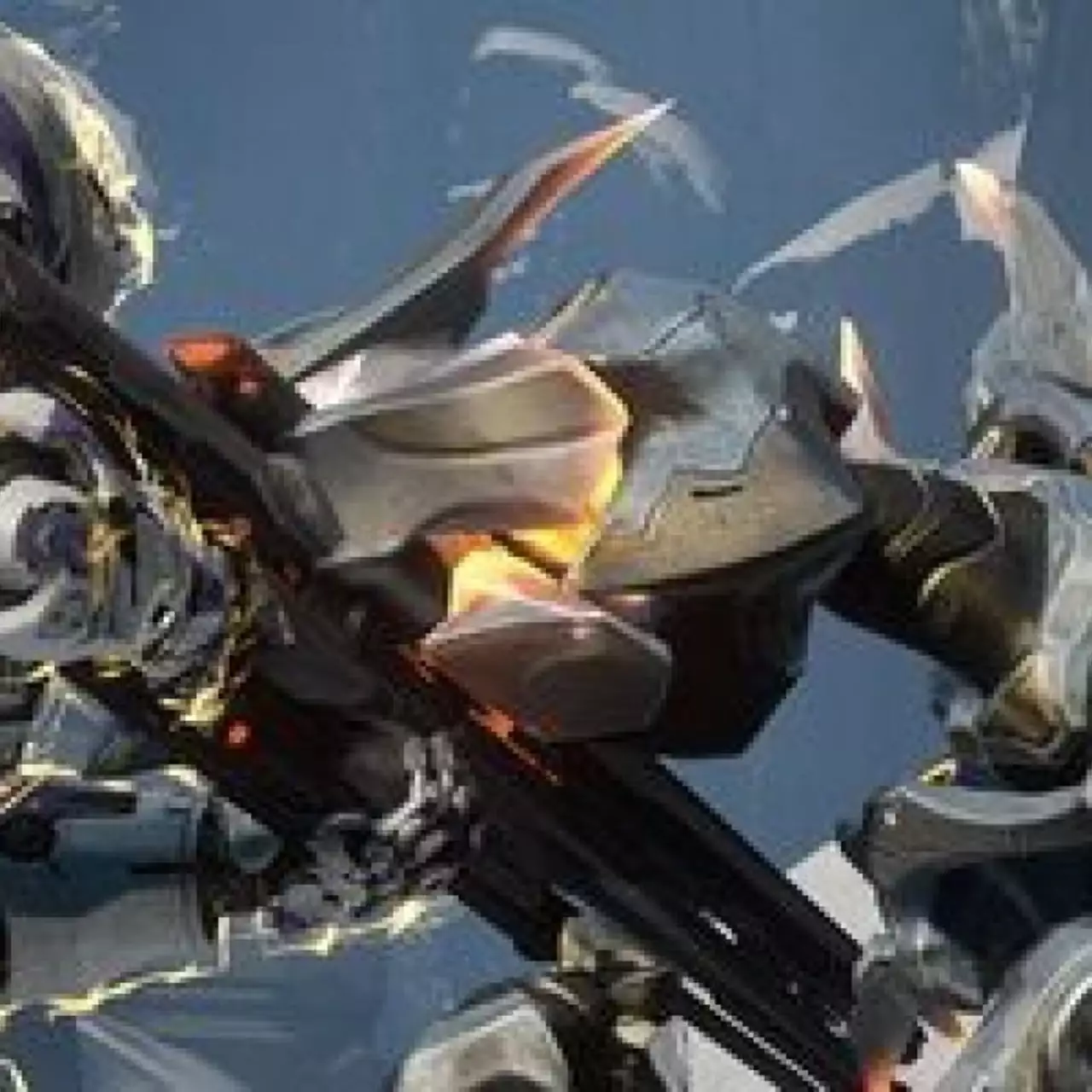 Показ Spartan Ops возобновится уже в следующий понедельник