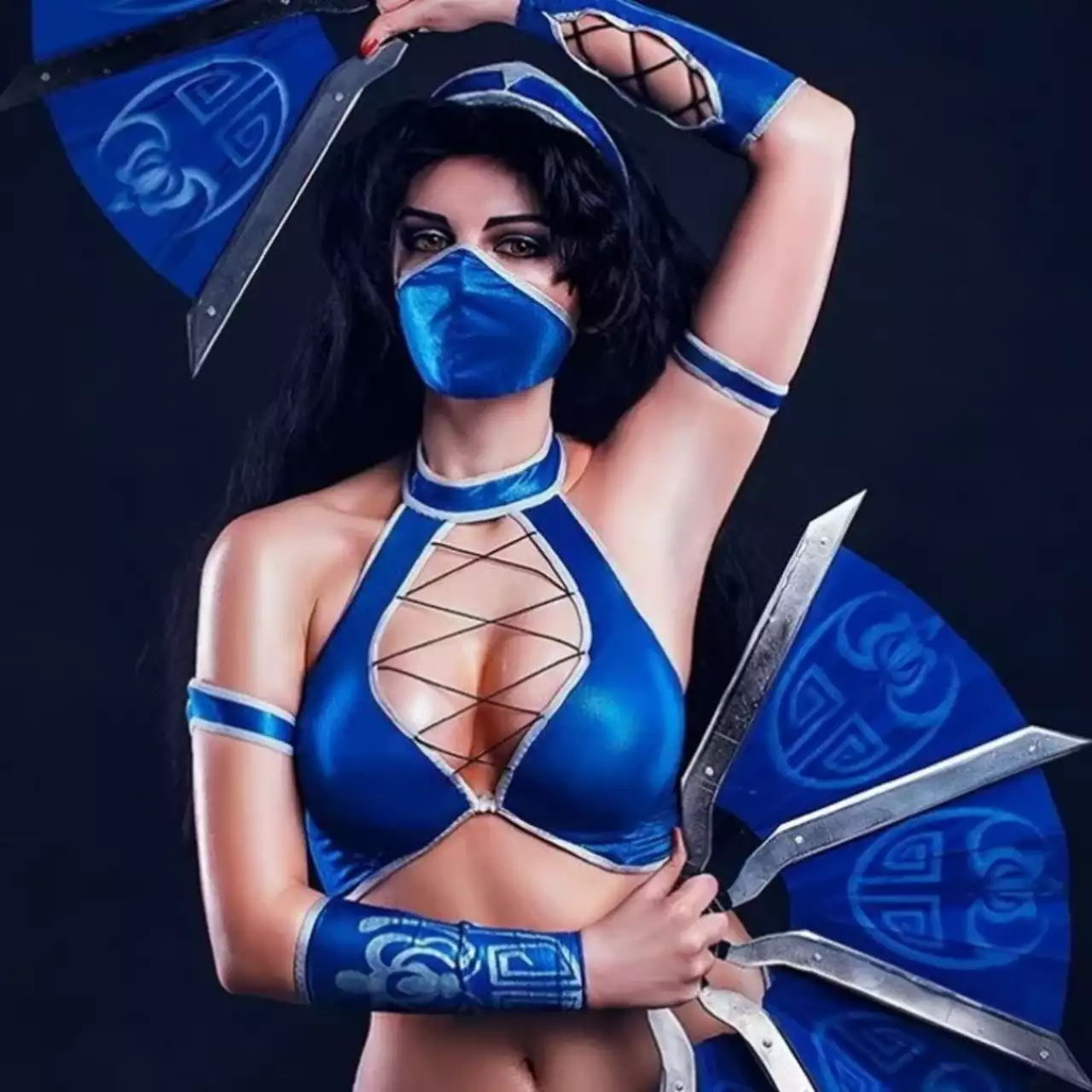 Фанат воссоздал Китану из Mortal Kombat на UE5 — героиня стала выглядеть ещё более сексуальной Фанат воссоздал Китану из Mortal Kombat на UE5 — героиня стала выглядеть ещё более сексуальной