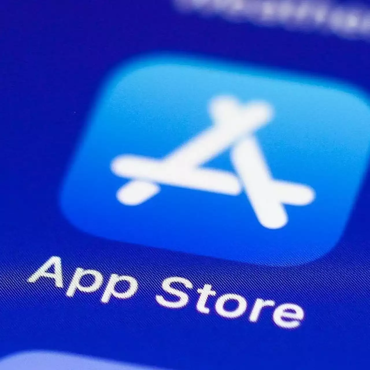 СМИ: Apple ограничила возможность использования карт «Мир», их уже убирают из Apple Pay