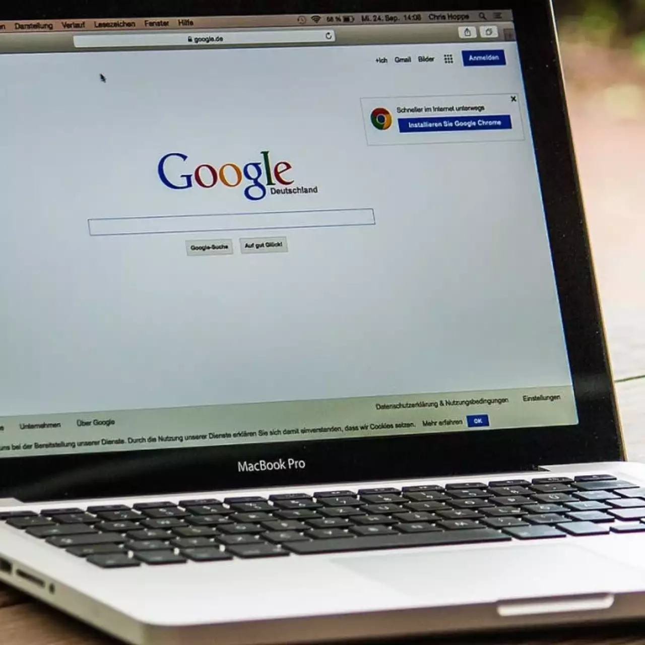 Инженер Google заявил, что новый ИИ компании имеет сознание, но руководство отстранило специалиста